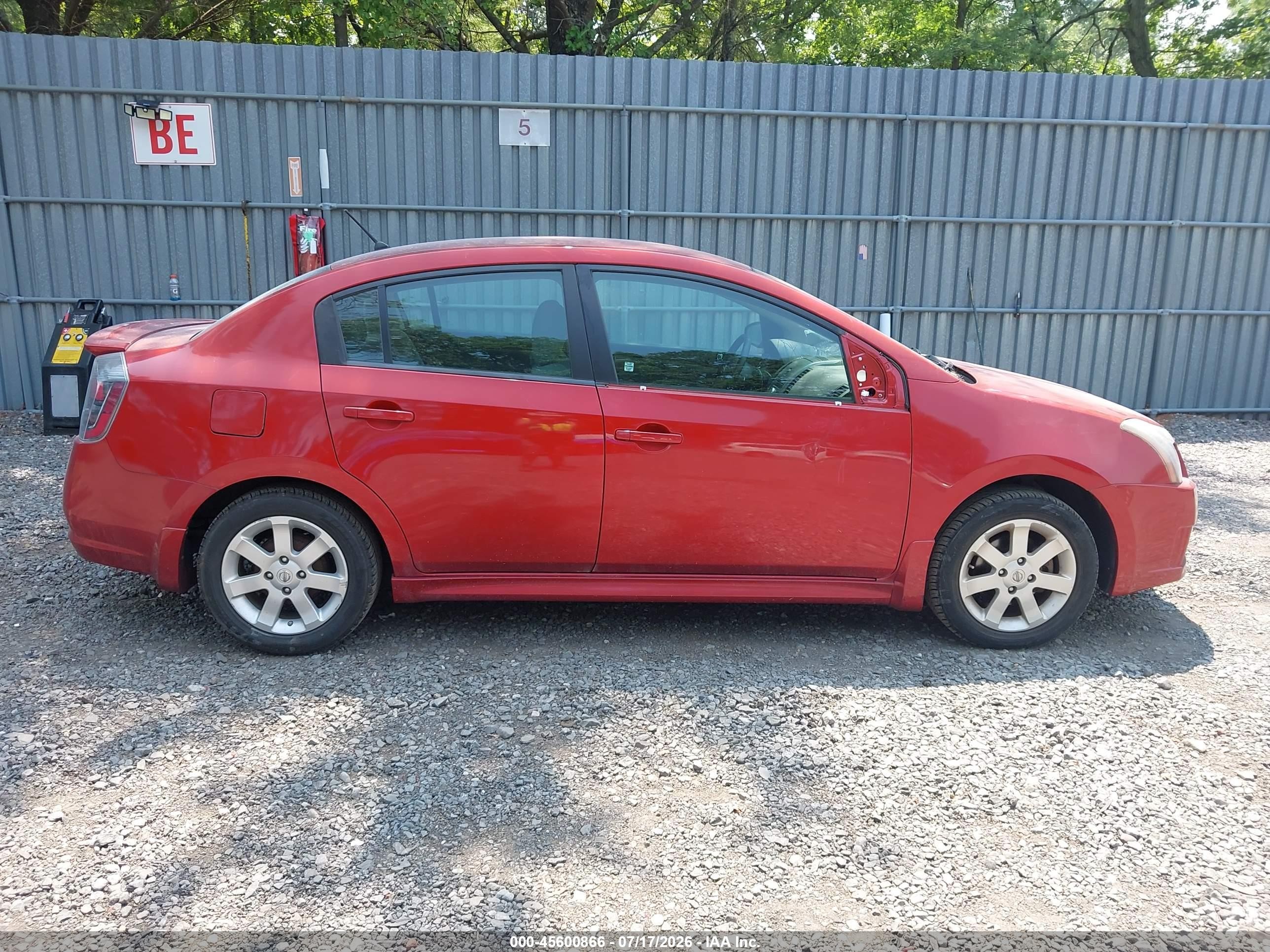 2010 Nissan Sentra 2.0sr Red vin: 3N1AB6AP1AL682231