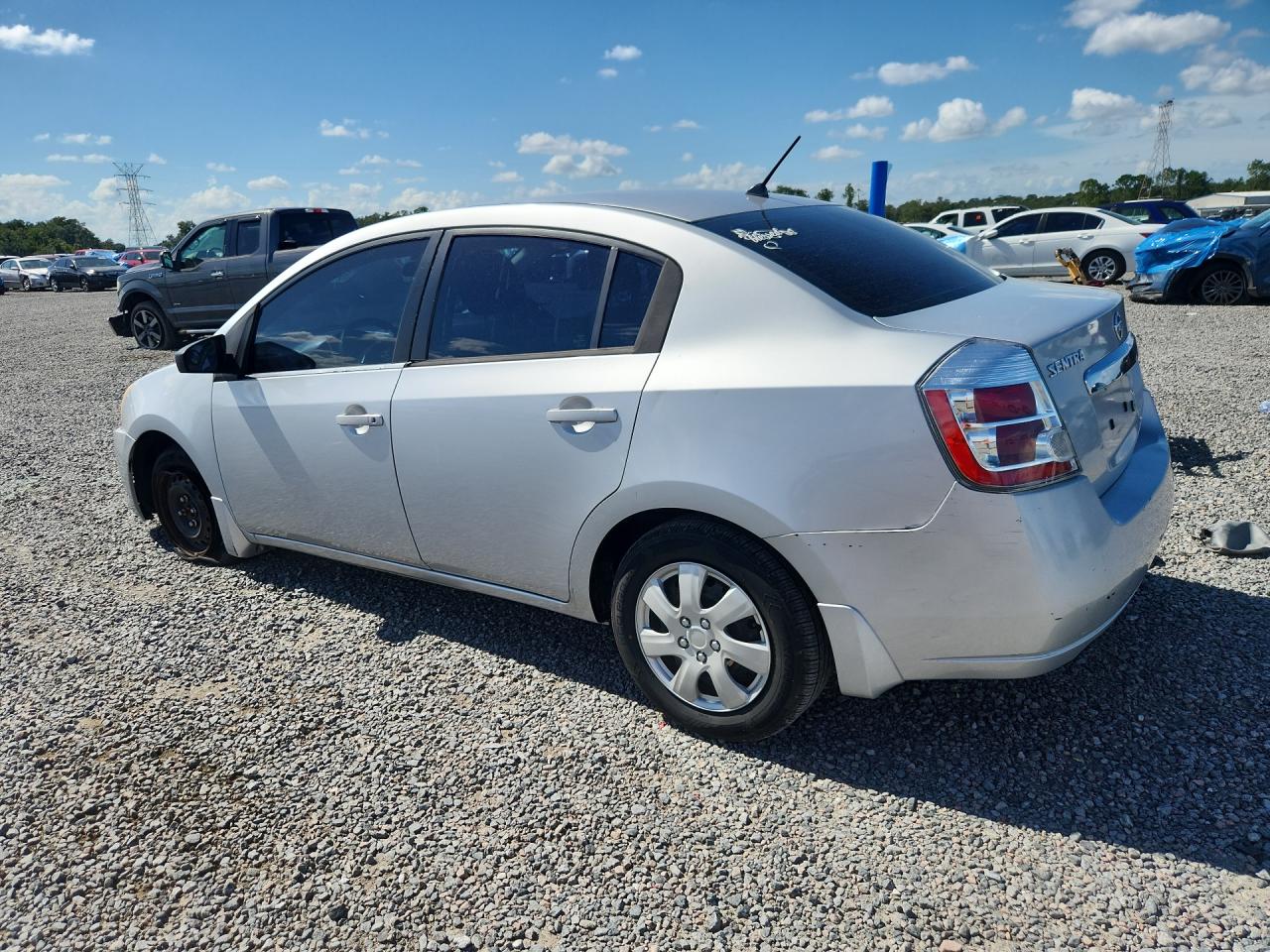 2010 Nissan Sentra 2.0 Silver vin: 3N1AB6AP1AL708553