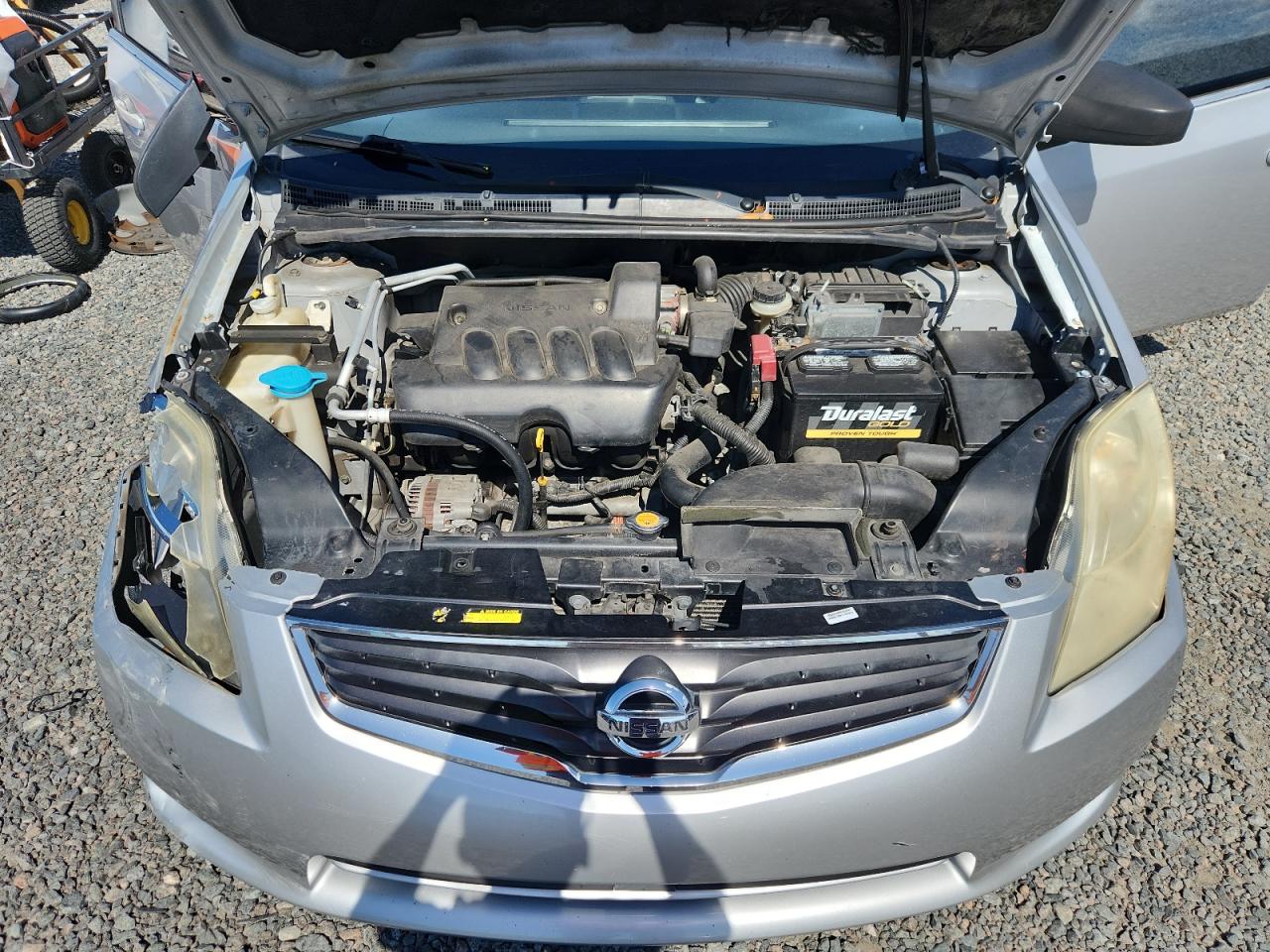 2010 Nissan Sentra 2.0 Silver vin: 3N1AB6AP1AL708553
