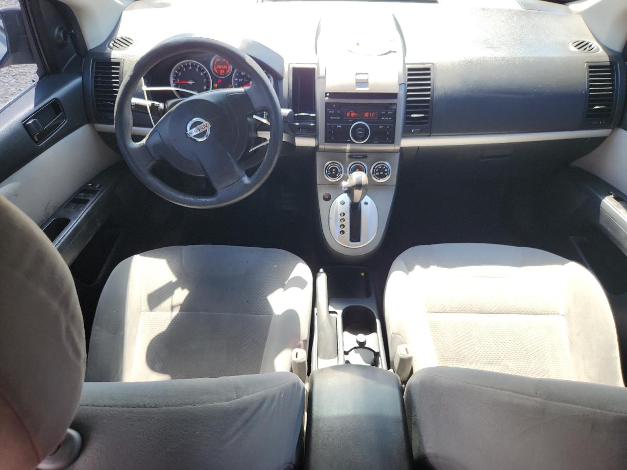 2010 Nissan Sentra 2.0 Silver vin: 3N1AB6AP1AL708553