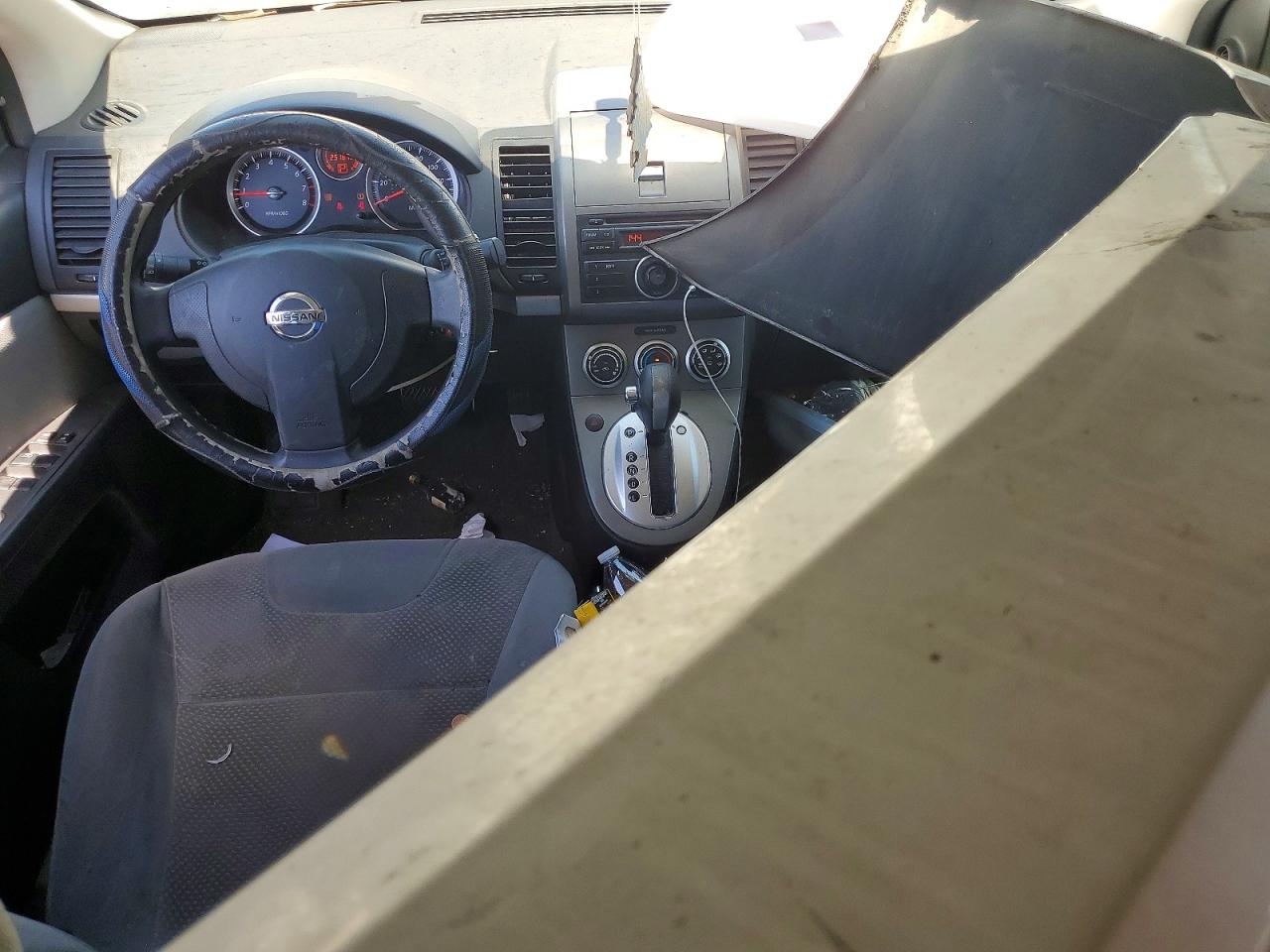 2010 Nissan Sentra 2.0 Silver vin: 3N1AB6AP1AL726468
