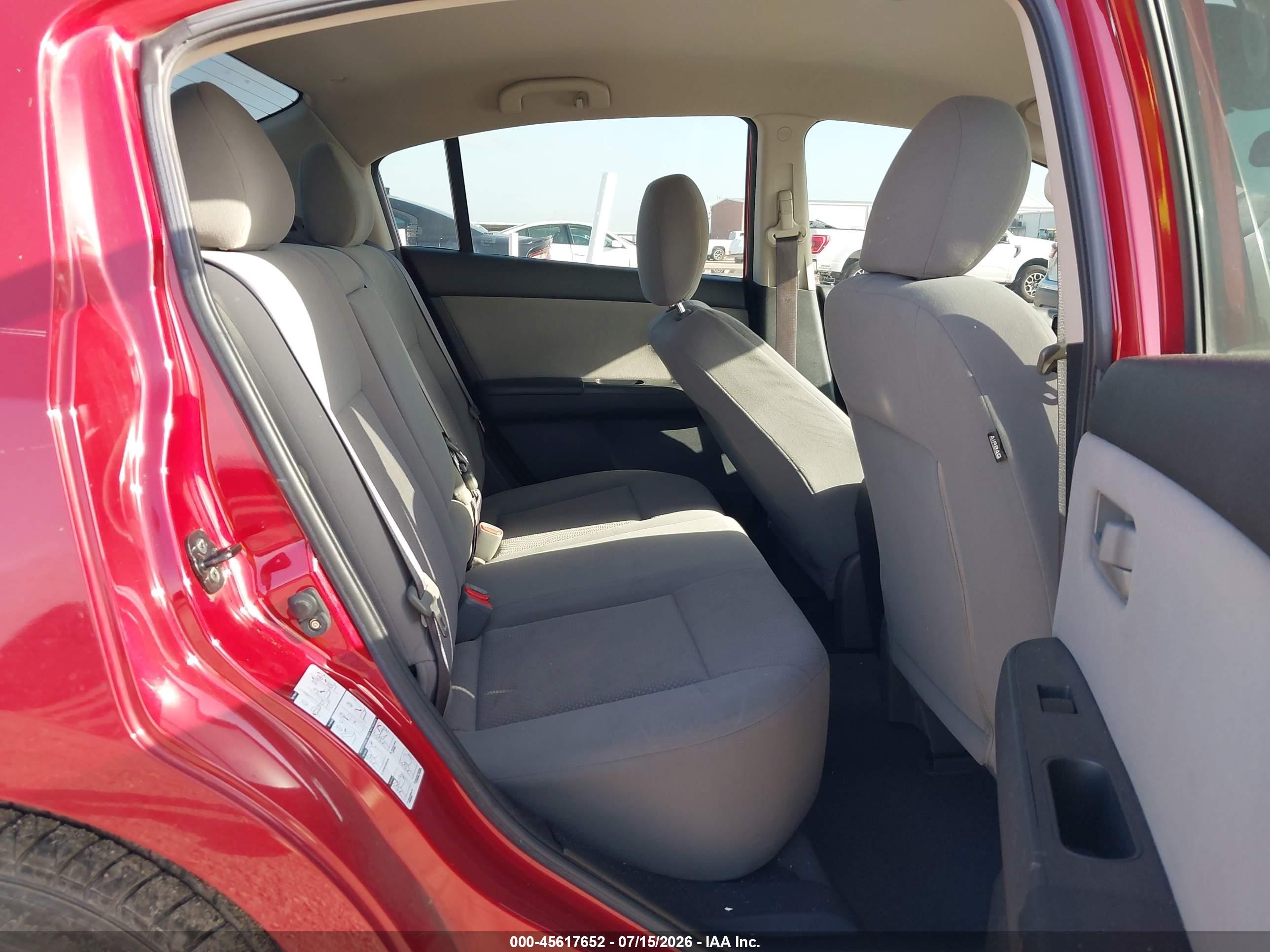 2011 Nissan Sentra 2.0 Red vin: 3N1AB6AP1BL609250