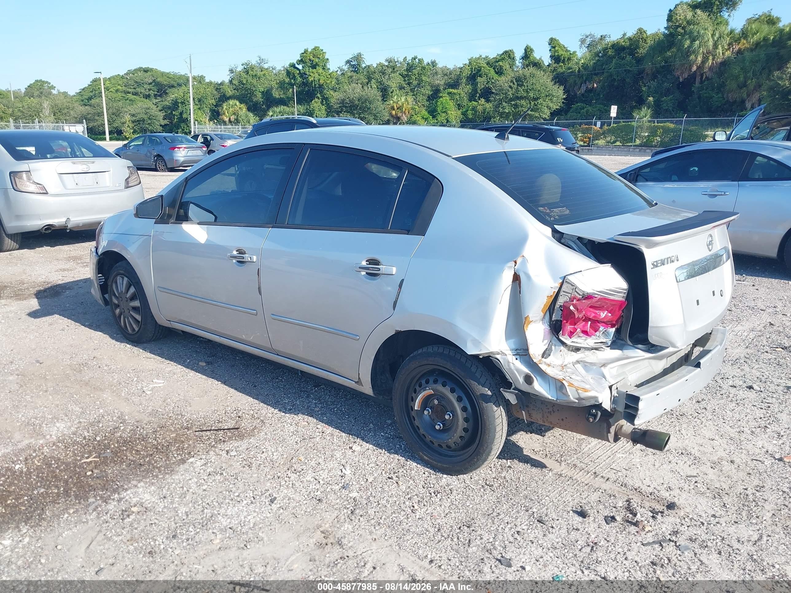 2011 Nissan Sentra 2.0 Silver vin: 3N1AB6AP1BL622354