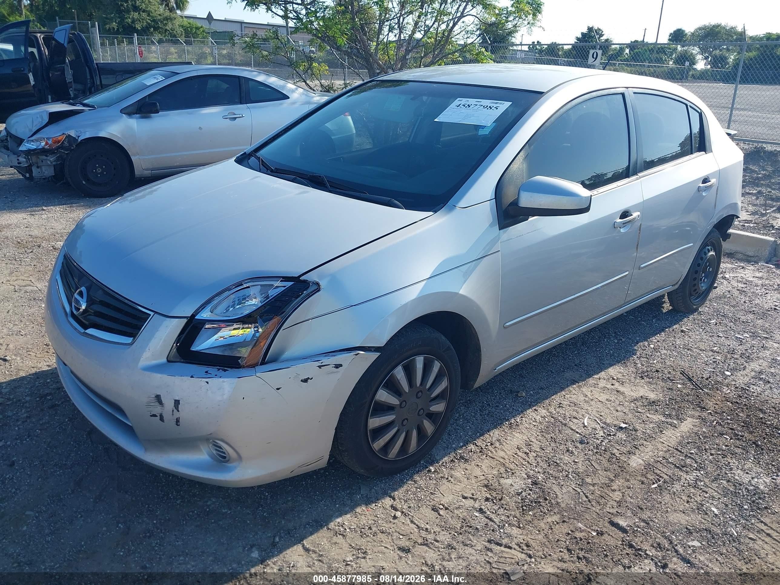 2011 Nissan Sentra 2.0 Silver vin: 3N1AB6AP1BL622354