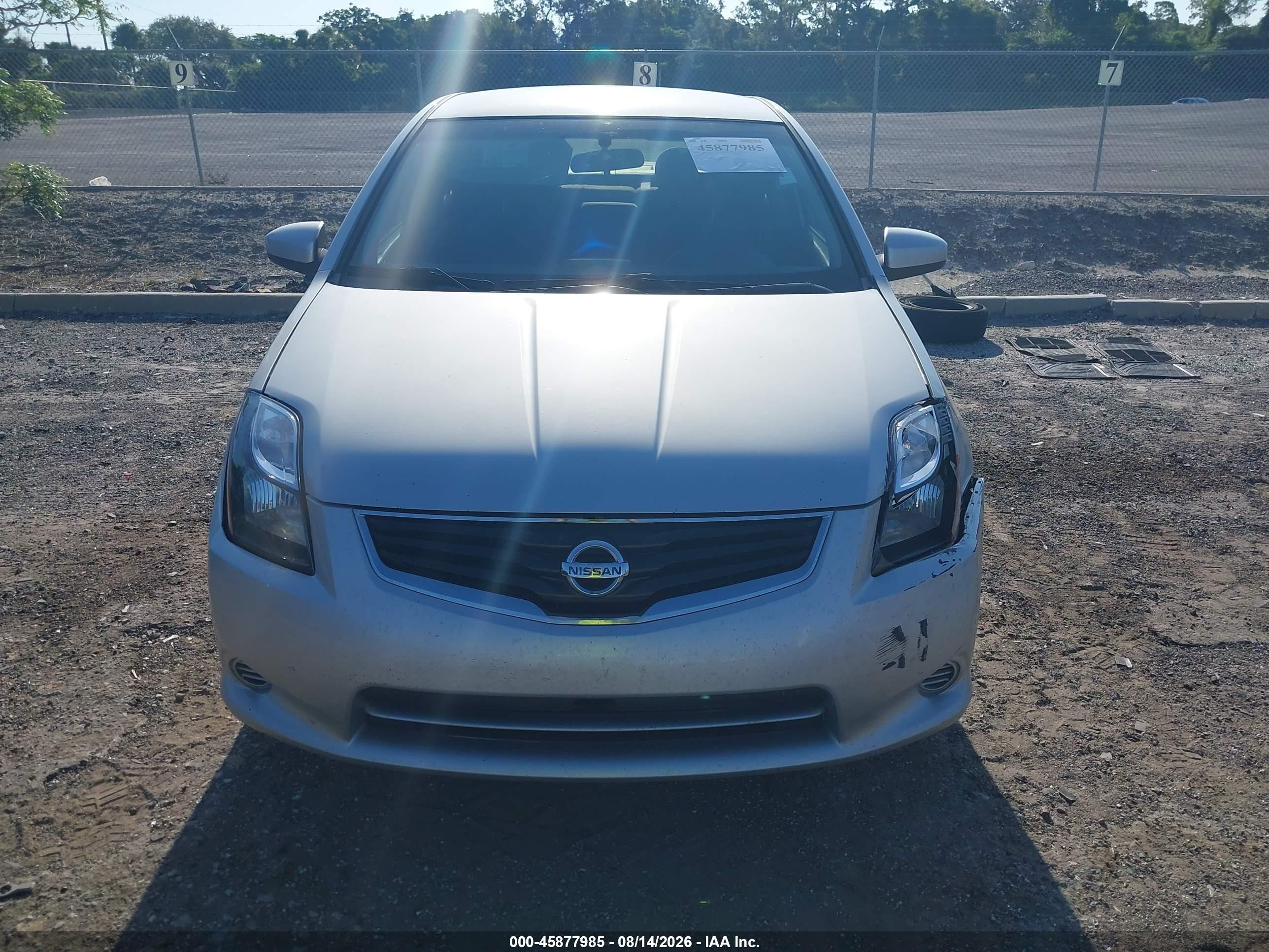 2011 Nissan Sentra 2.0 Silver vin: 3N1AB6AP1BL622354