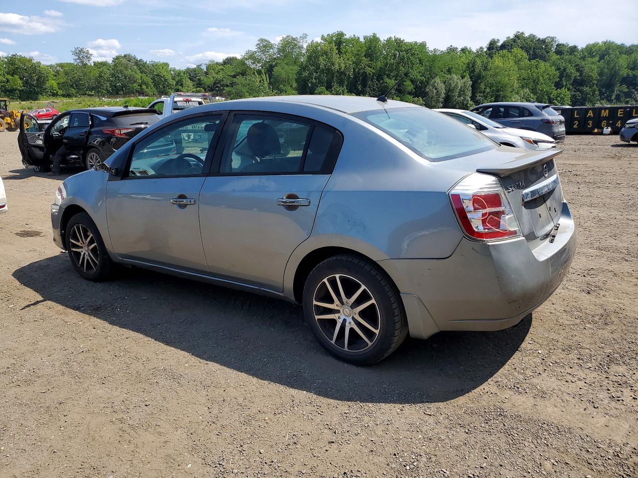 2011 Nissan Sentra 2.0 Silver vin: 3N1AB6AP1BL624718