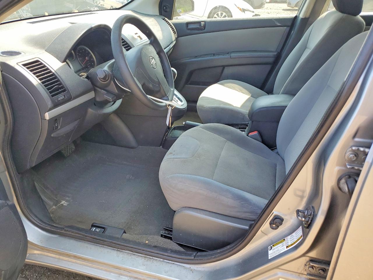 2011 Nissan Sentra 2.0 Silver vin: 3N1AB6AP1BL624718
