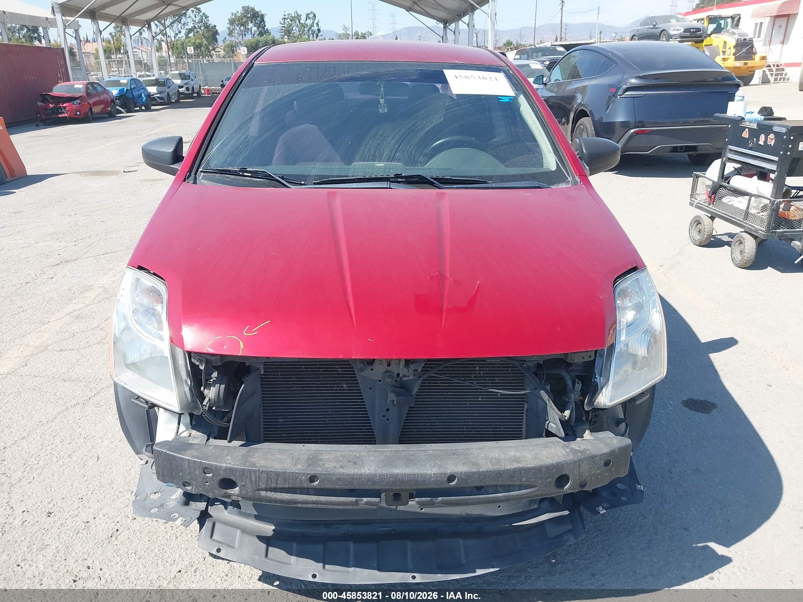 2011 Nissan Sentra 2.0 Red vin: 3N1AB6AP1BL628221