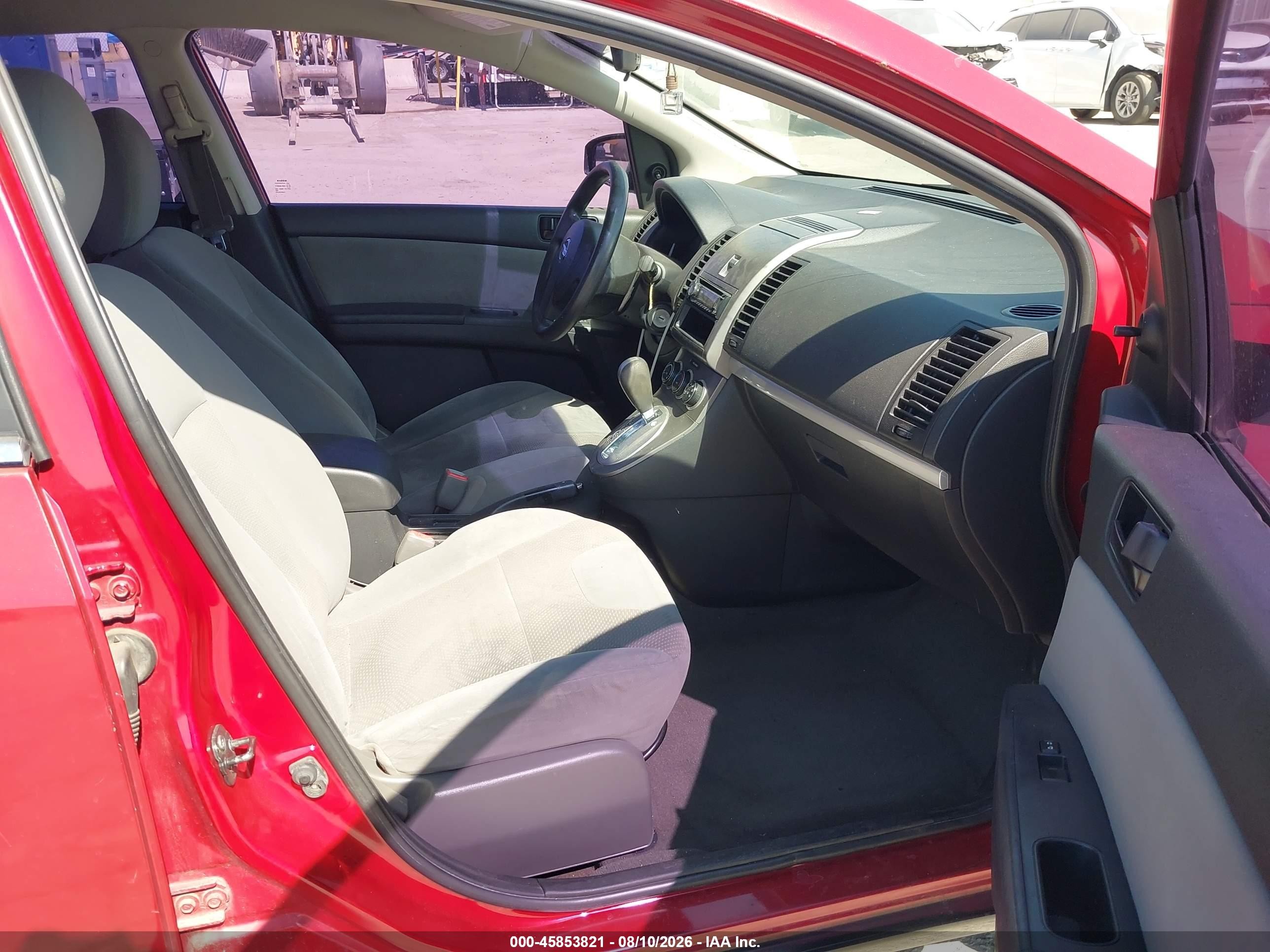 2011 Nissan Sentra 2.0 Red vin: 3N1AB6AP1BL628221