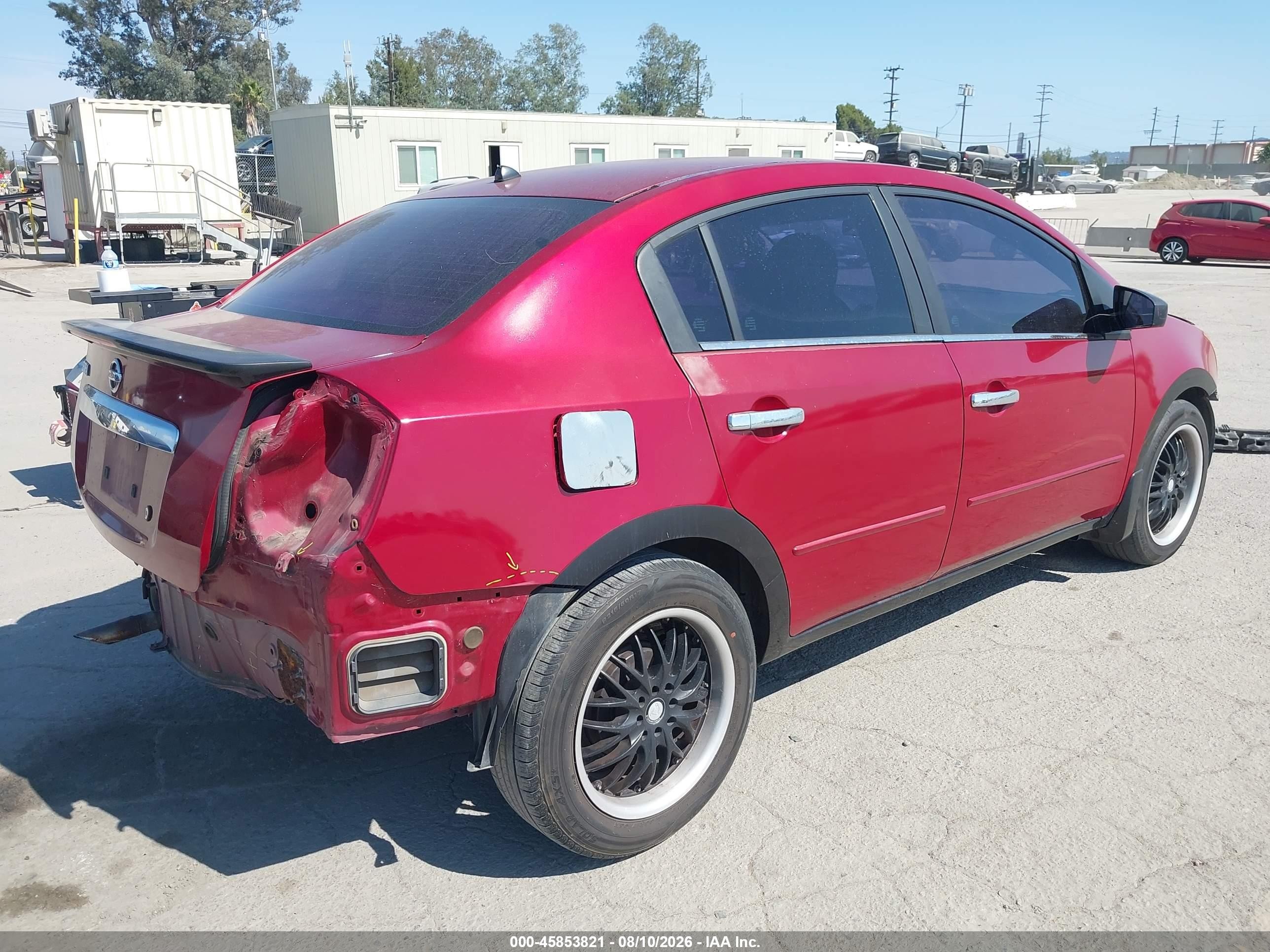 2011 Nissan Sentra 2.0 Red vin: 3N1AB6AP1BL628221