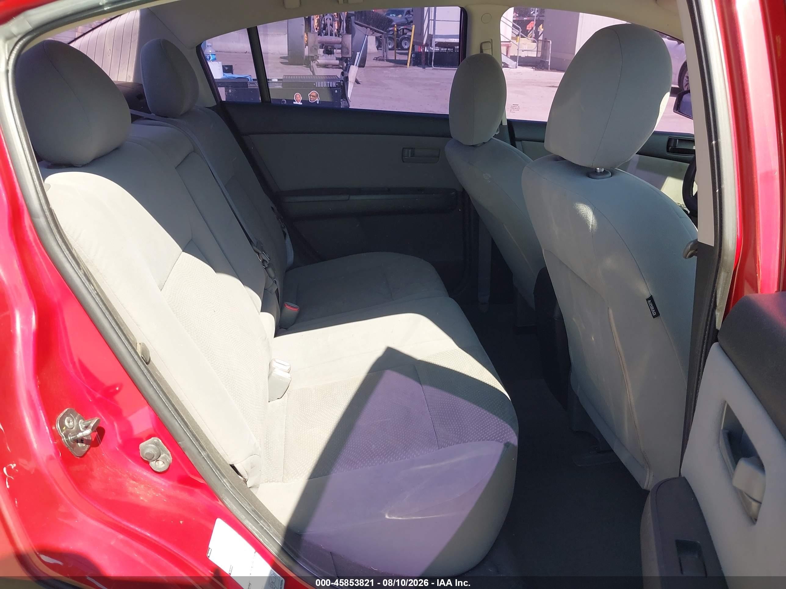 2011 Nissan Sentra 2.0 Red vin: 3N1AB6AP1BL628221