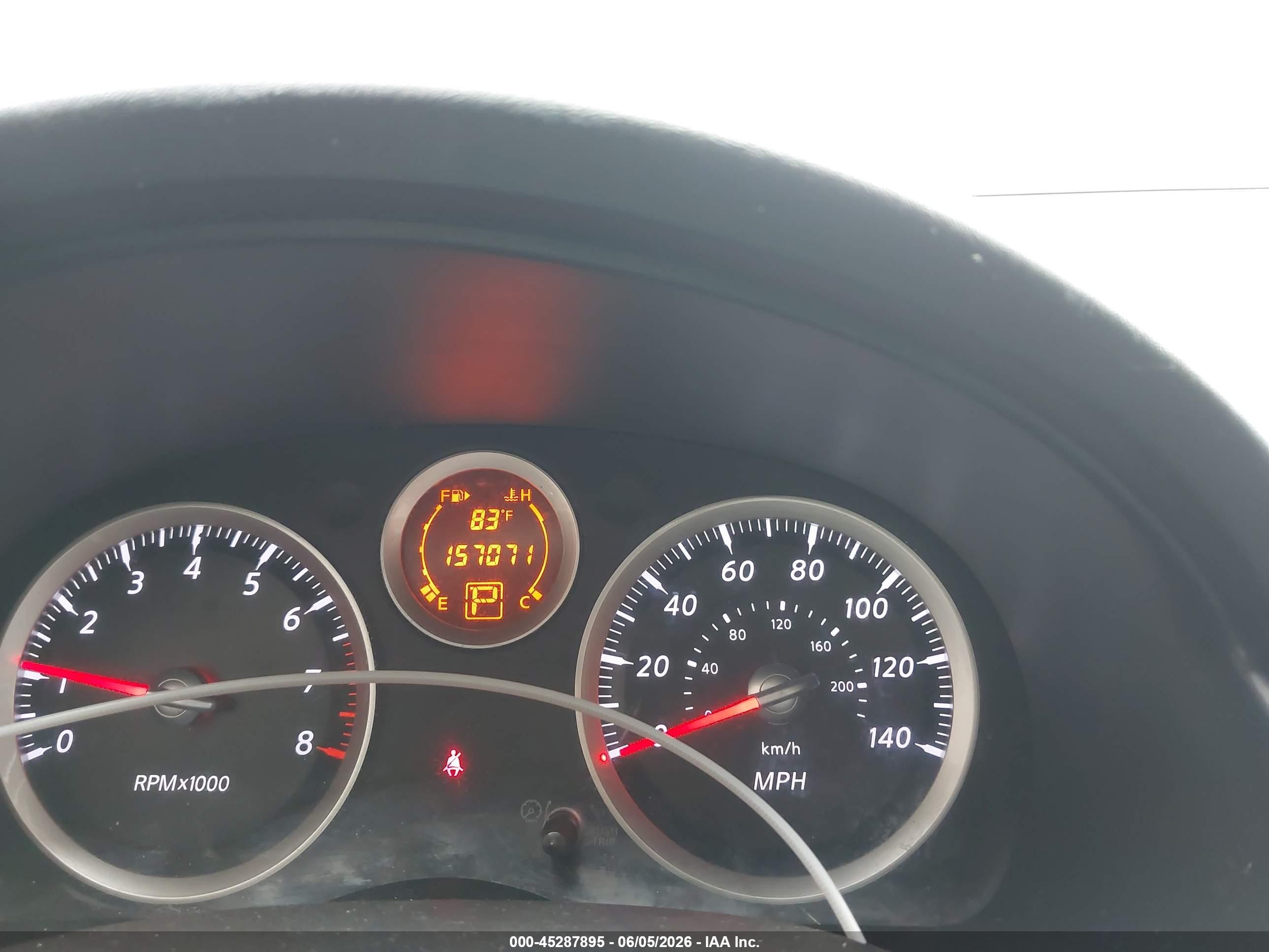 2011 Nissan Sentra 2.0sr Серебряный vin: 3N1AB6AP1BL656603