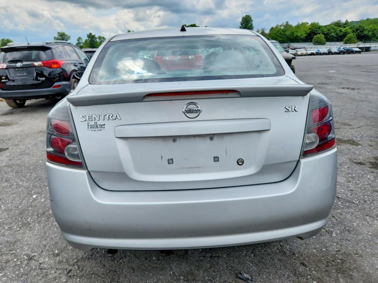 2011 Nissan Sentra 2.0 Silver vin: 3N1AB6AP1BL711051