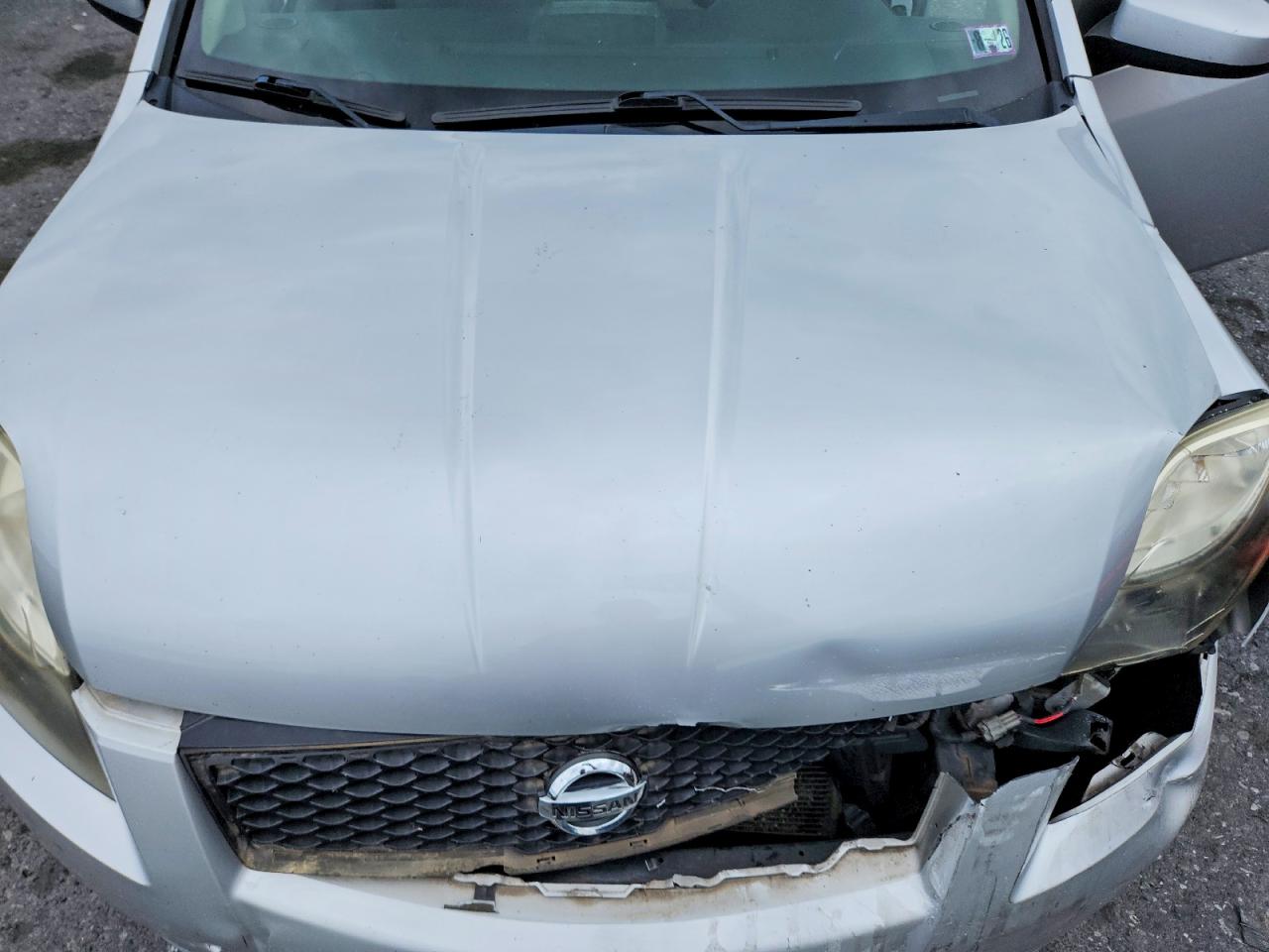 2011 Nissan Sentra 2.0 Silver vin: 3N1AB6AP1BL711051