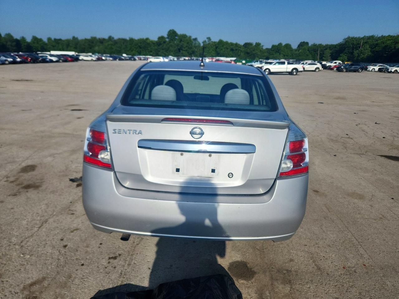 2011 Nissan Sentra 2.0 Silver vin: 3N1AB6AP1BL711597