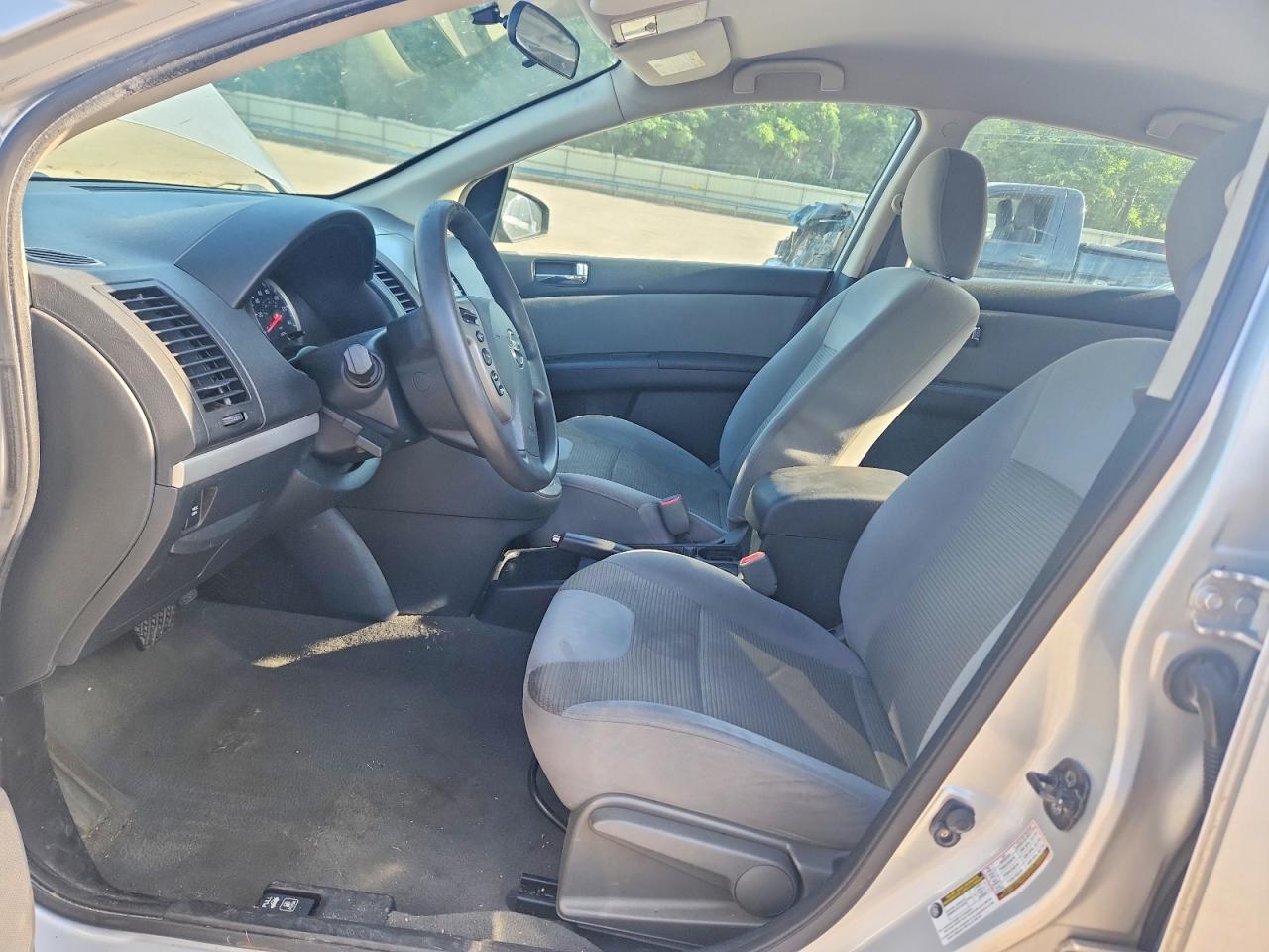 2011 Nissan Sentra 2.0 Silver vin: 3N1AB6AP1BL711597