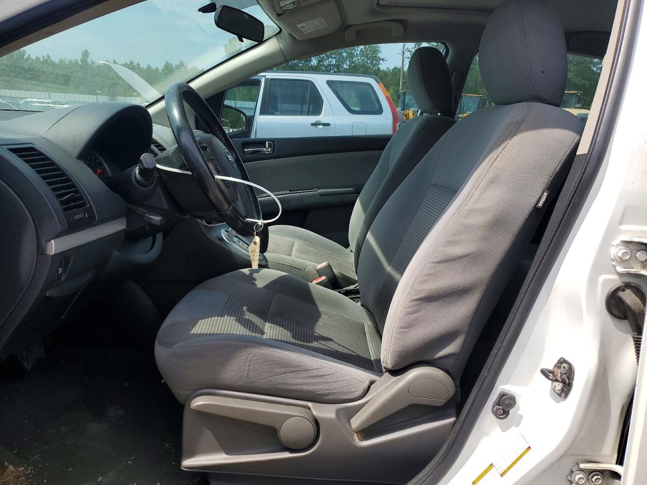 2011 Nissan Sentra 2.0 White vin: 3N1AB6AP1BL712071