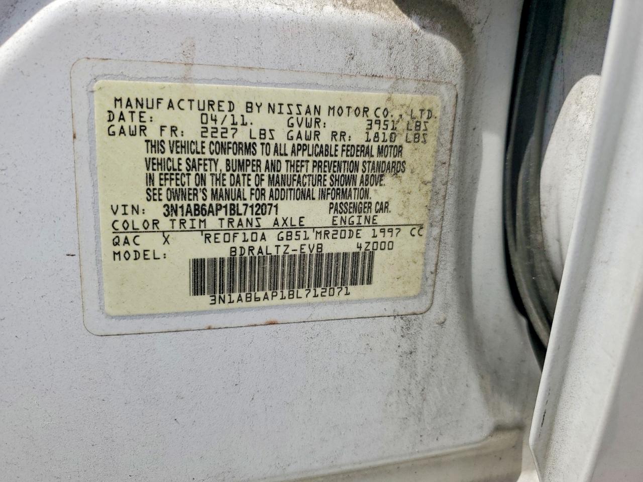 2011 Nissan Sentra 2.0 White vin: 3N1AB6AP1BL712071
