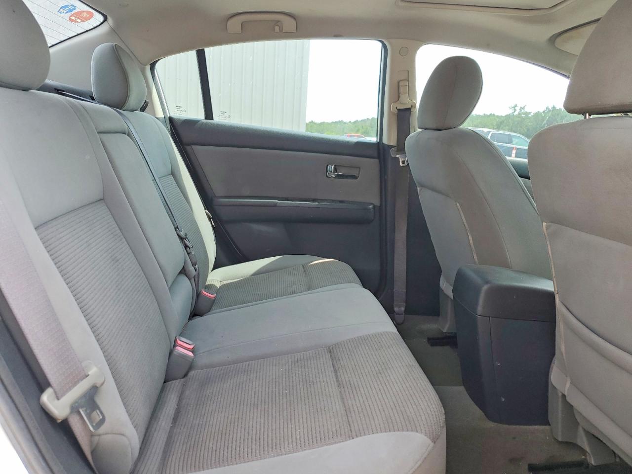2011 Nissan Sentra 2.0 White vin: 3N1AB6AP1BL712071
