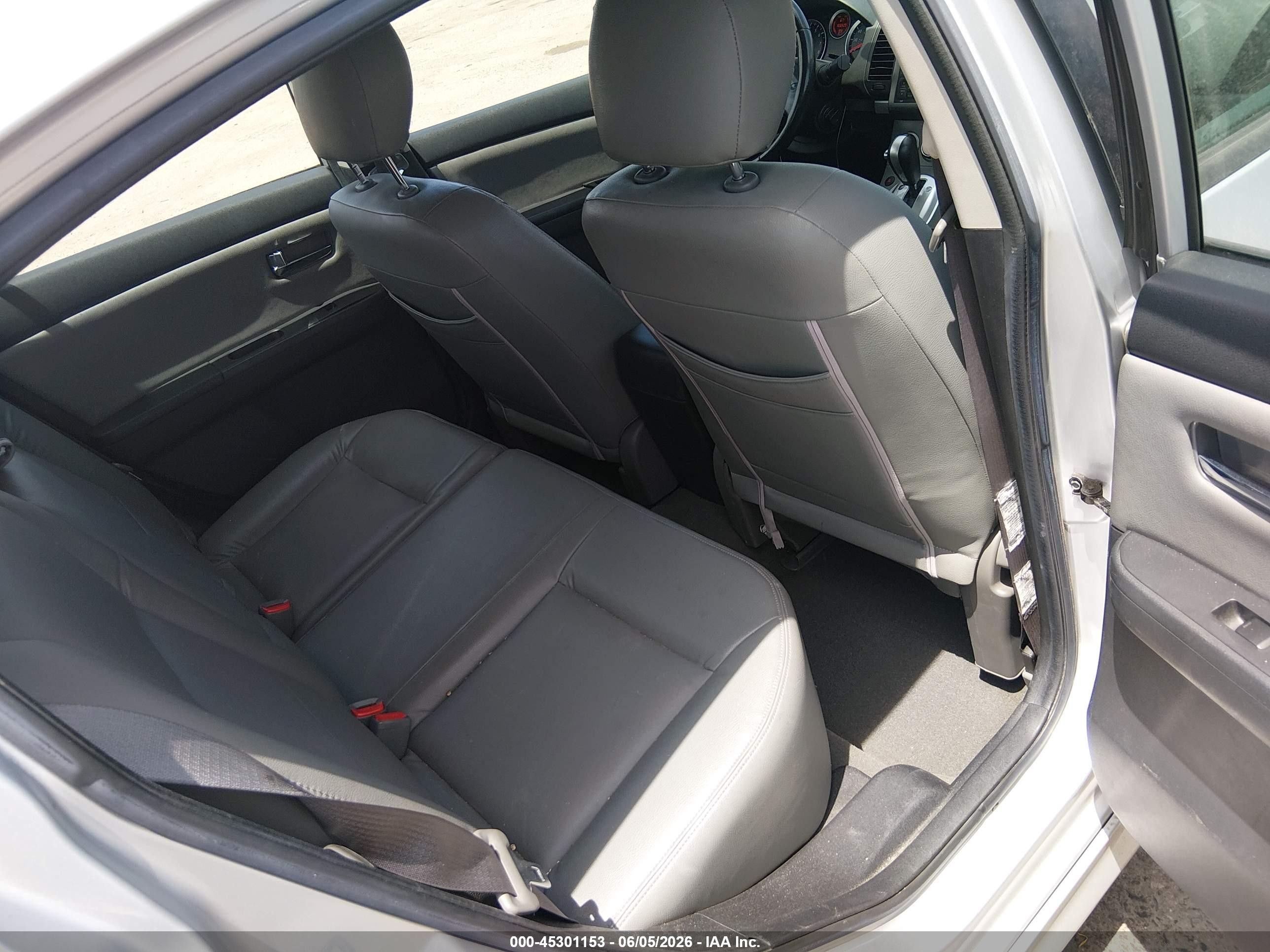 2011 Nissan Sentra 2.0sr Silver vin: 3N1AB6AP1BL713544