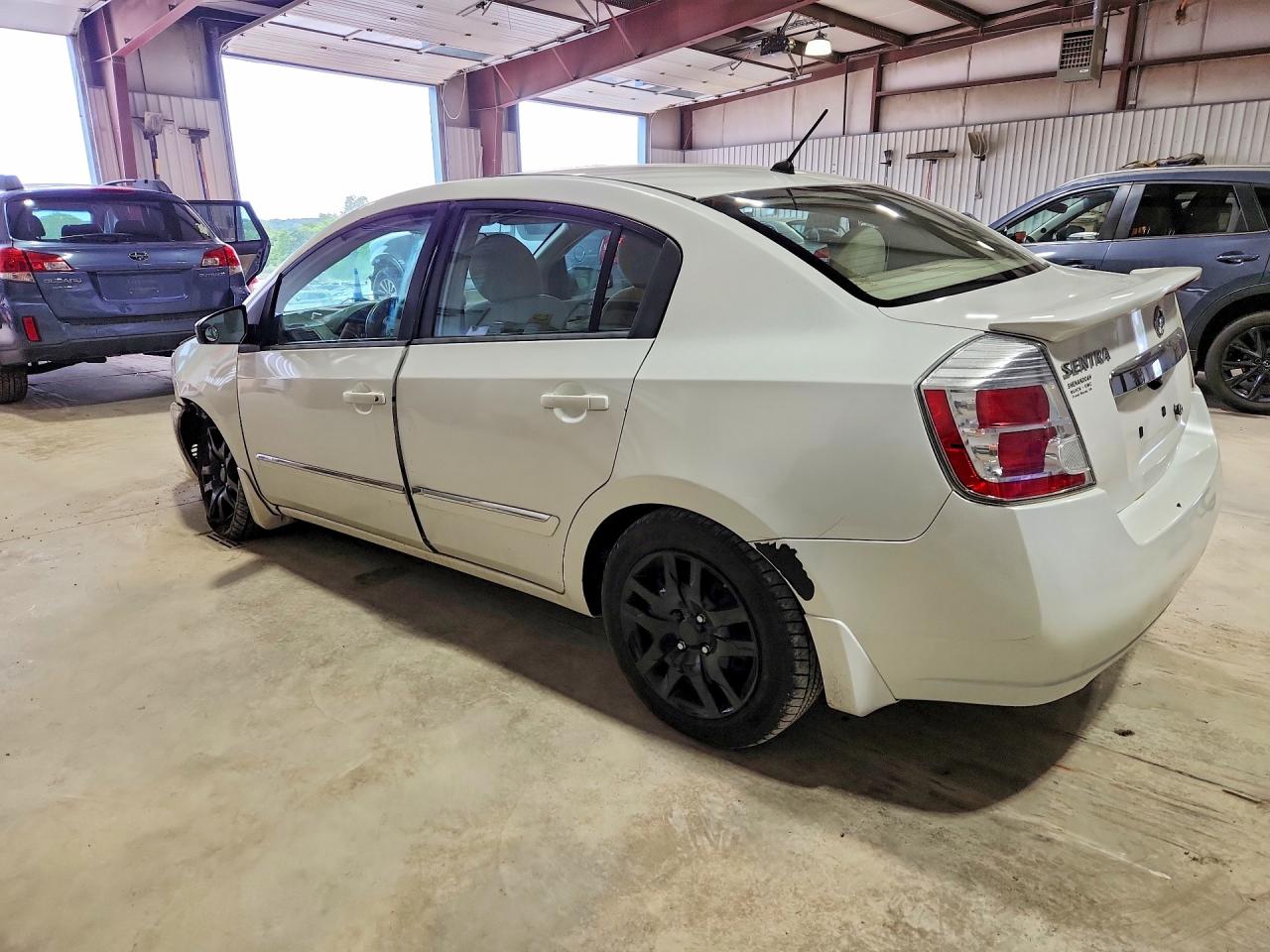 2012 Nissan Sentra 2.0 White vin: 3N1AB6AP1CL635462