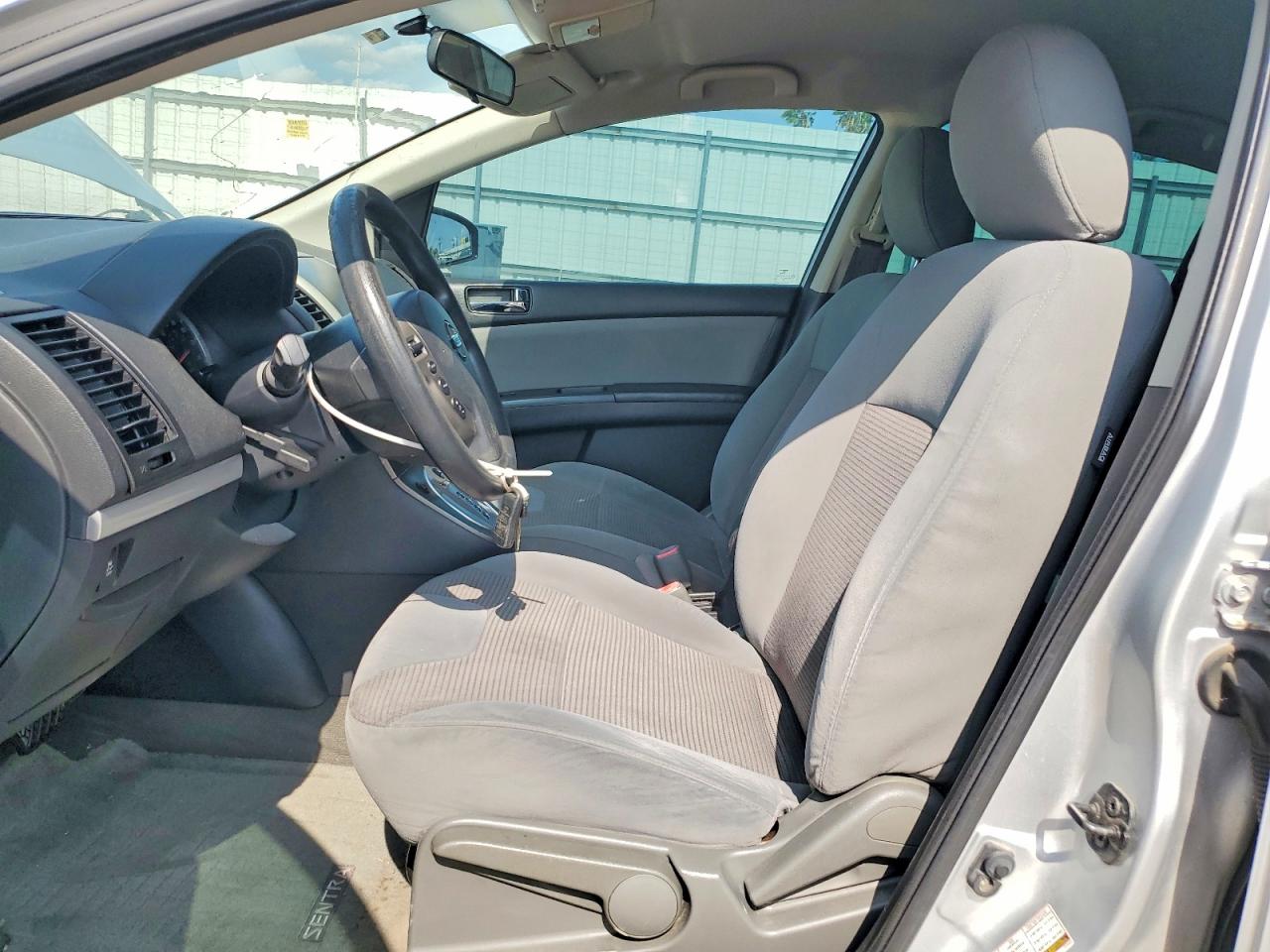 2012 Nissan Sentra 2.0 Silver vin: 3N1AB6AP1CL637793
