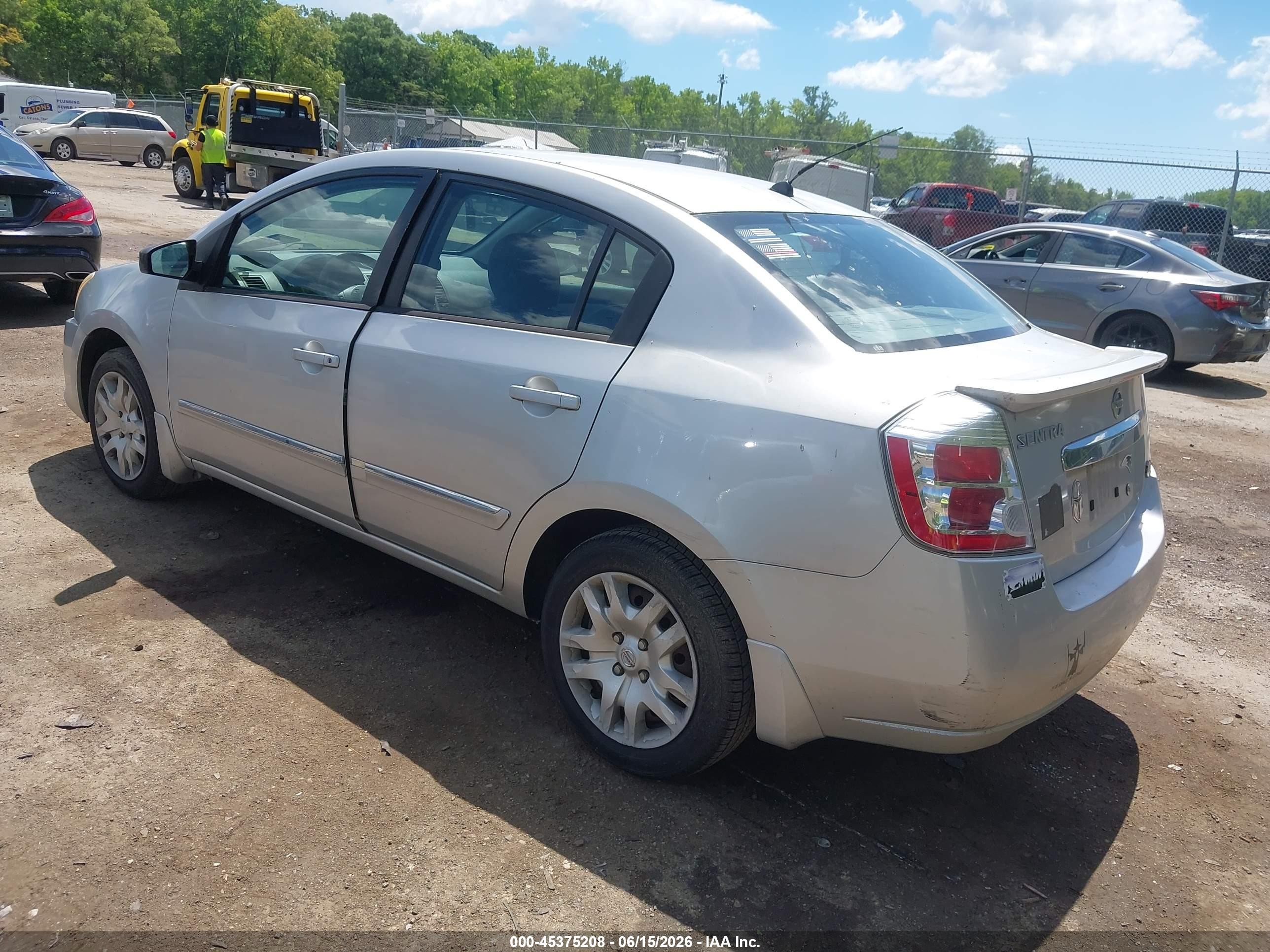 2012 Nissan Sentra 2.0 S Silver vin: 3N1AB6AP1CL674813