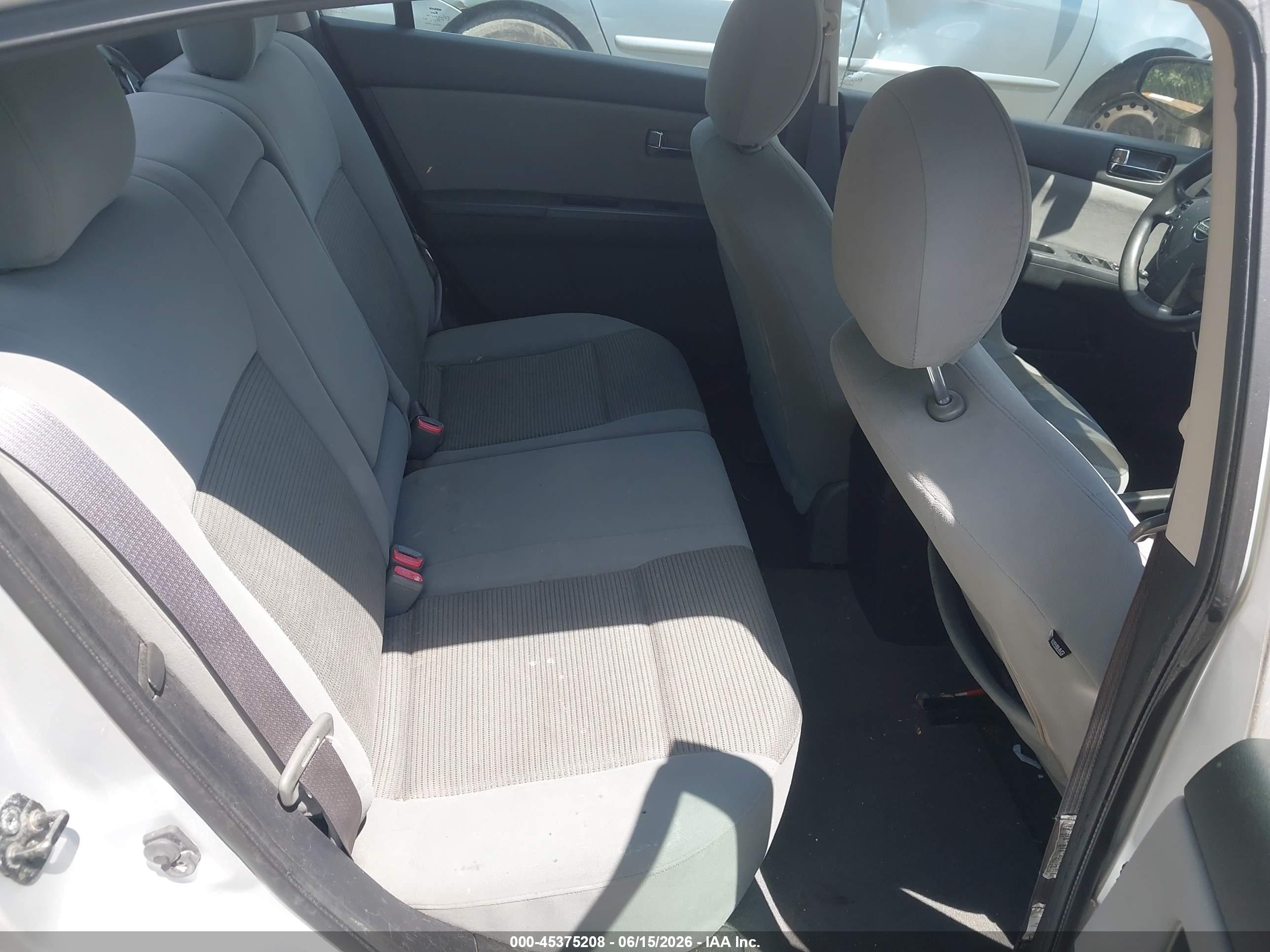 2012 Nissan Sentra 2.0 S Silver vin: 3N1AB6AP1CL674813