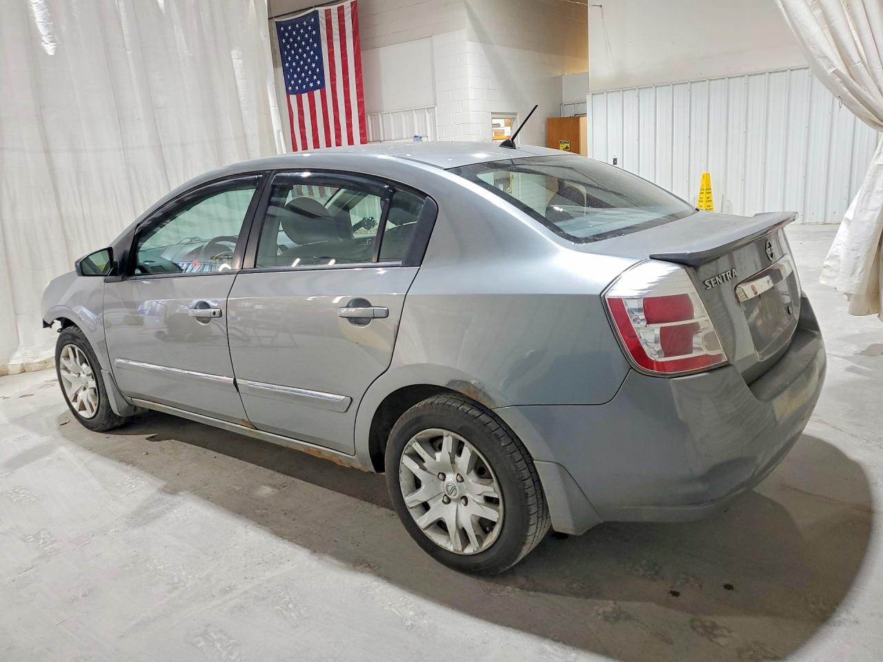2012 Nissan Sentra 2.0 Серебряный vin: 3N1AB6AP1CL678294