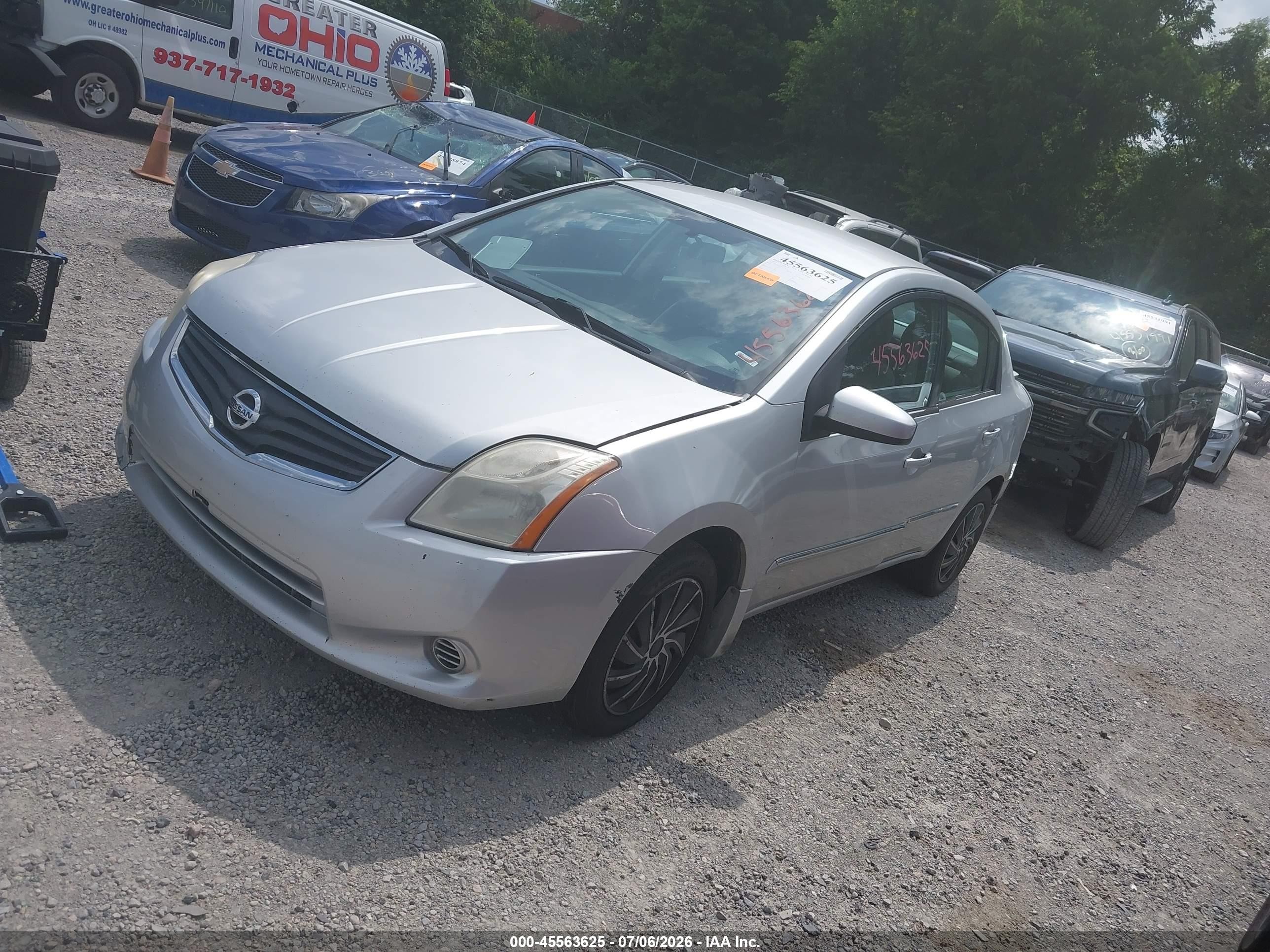 2012 Nissan Sentra 2.0 S Silver vin: 3N1AB6AP1CL706174