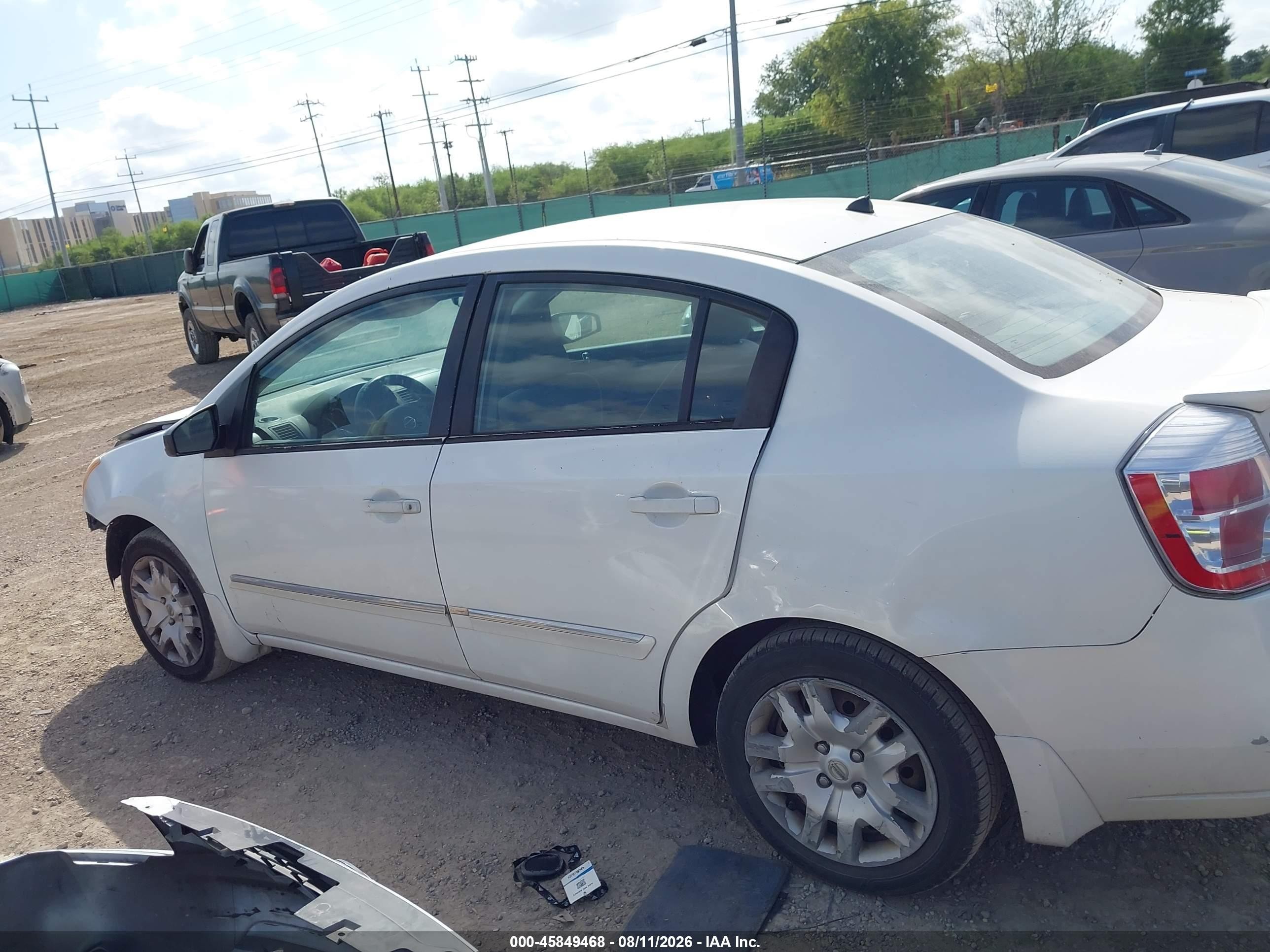 2012 Nissan Sentra 2.0 S White vin: 3N1AB6AP1CL711844