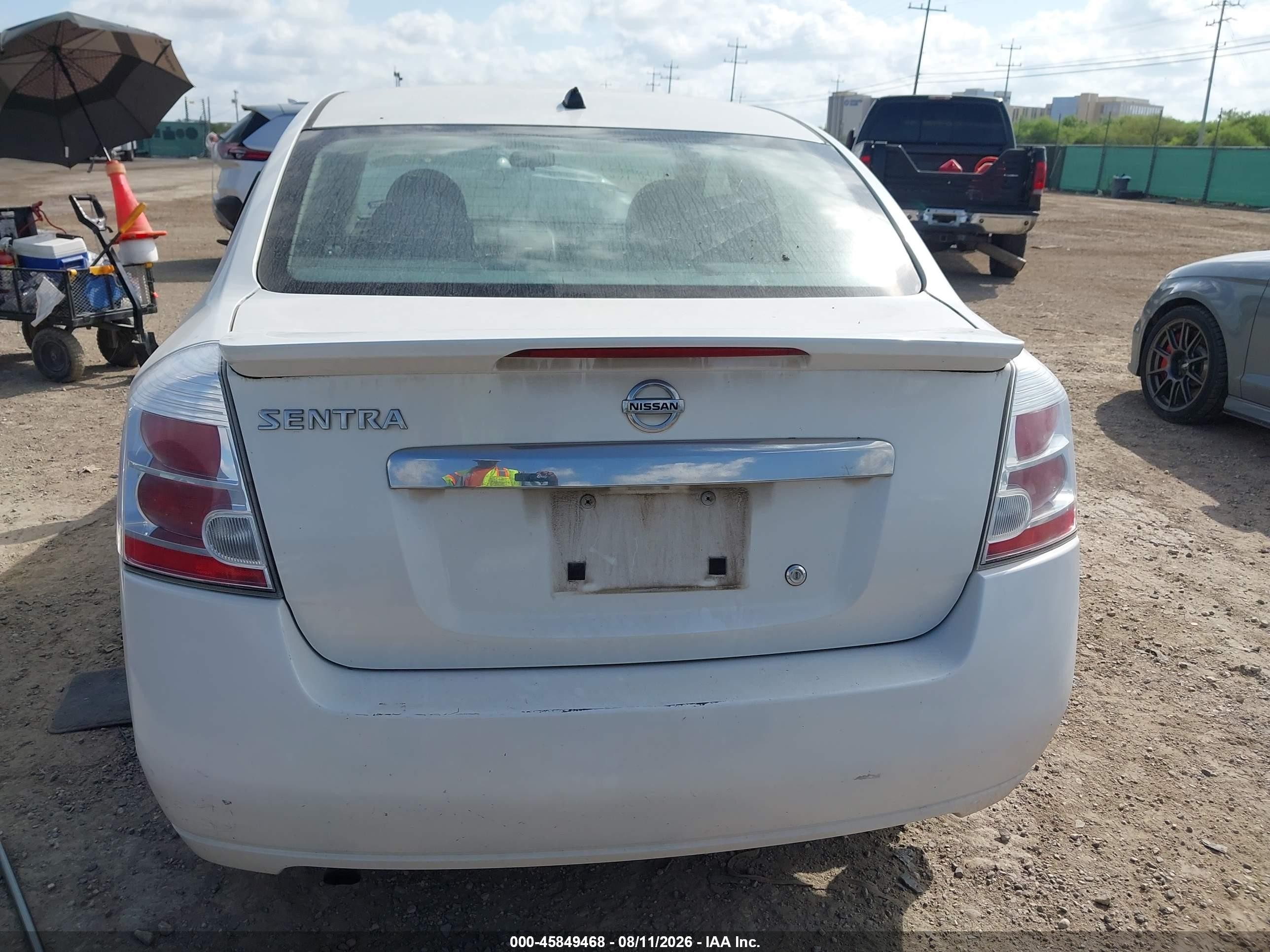 2012 Nissan Sentra 2.0 S White vin: 3N1AB6AP1CL711844