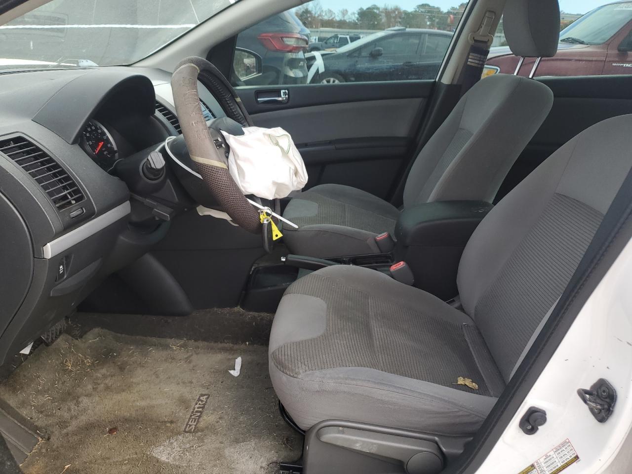 2012 Nissan Sentra 2.0 White vin: 3N1AB6AP1CL747078