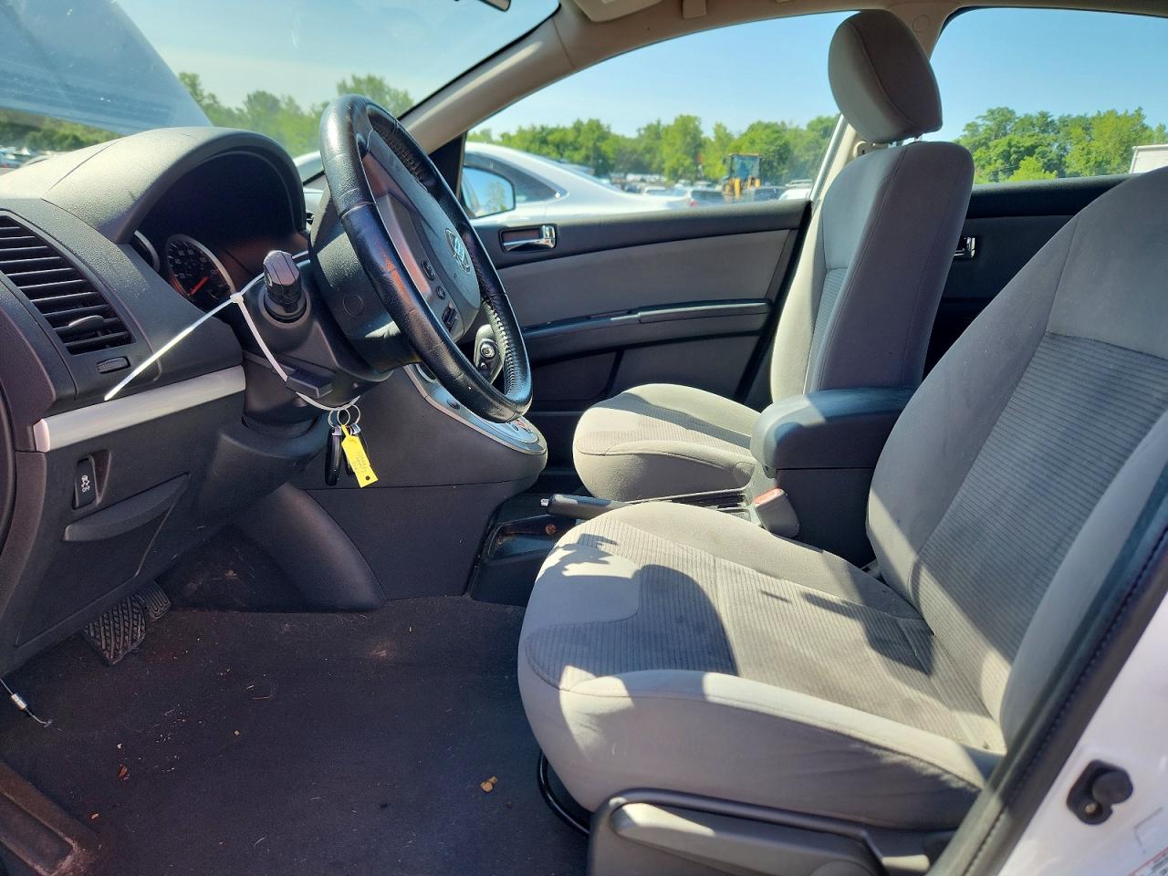 2012 Nissan Sentra 2.0 White vin: 3N1AB6AP1CL757156