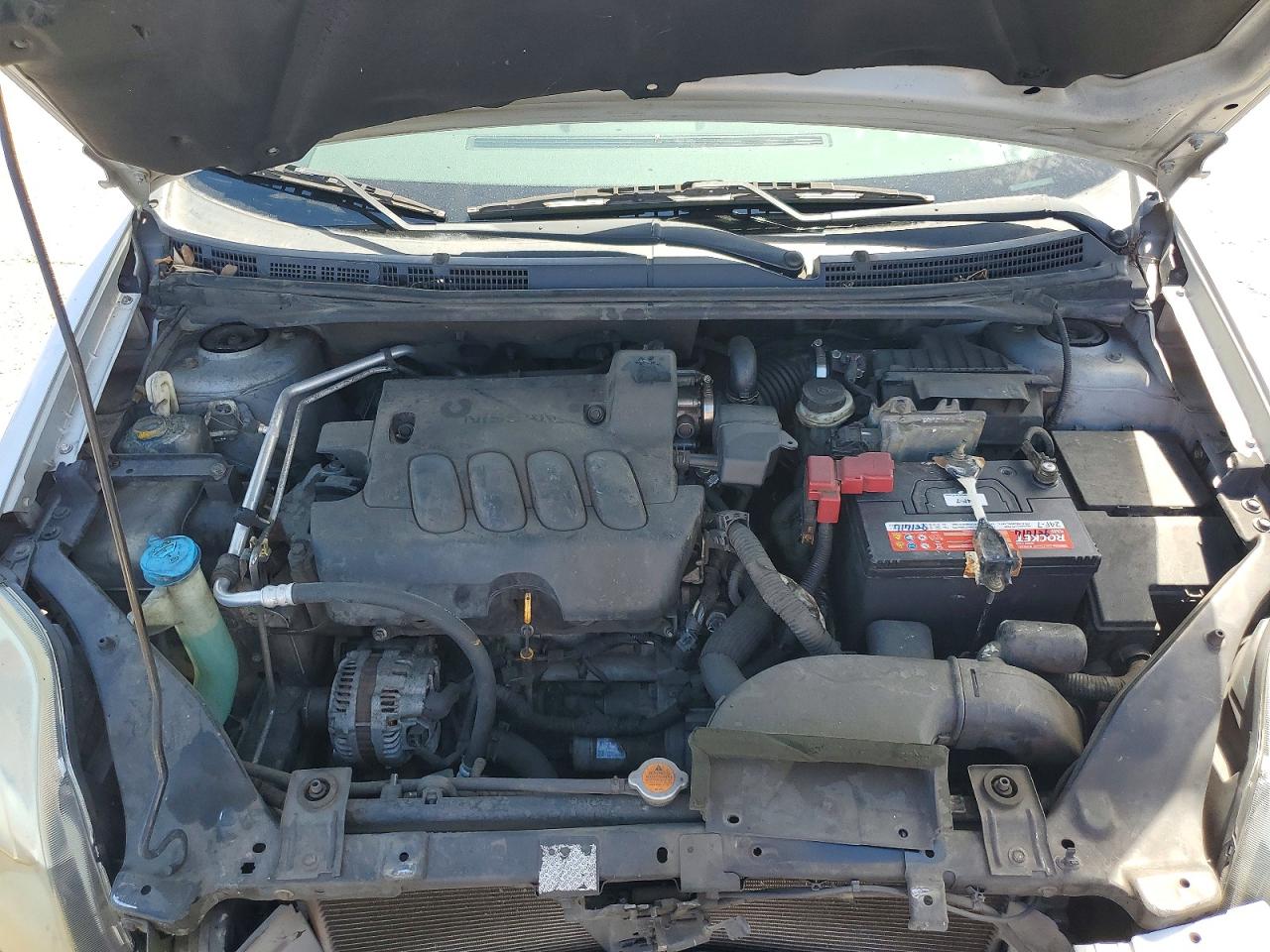 2012 Nissan Sentra 2.0 Серебряный vin: 3N1AB6AP1CL758632