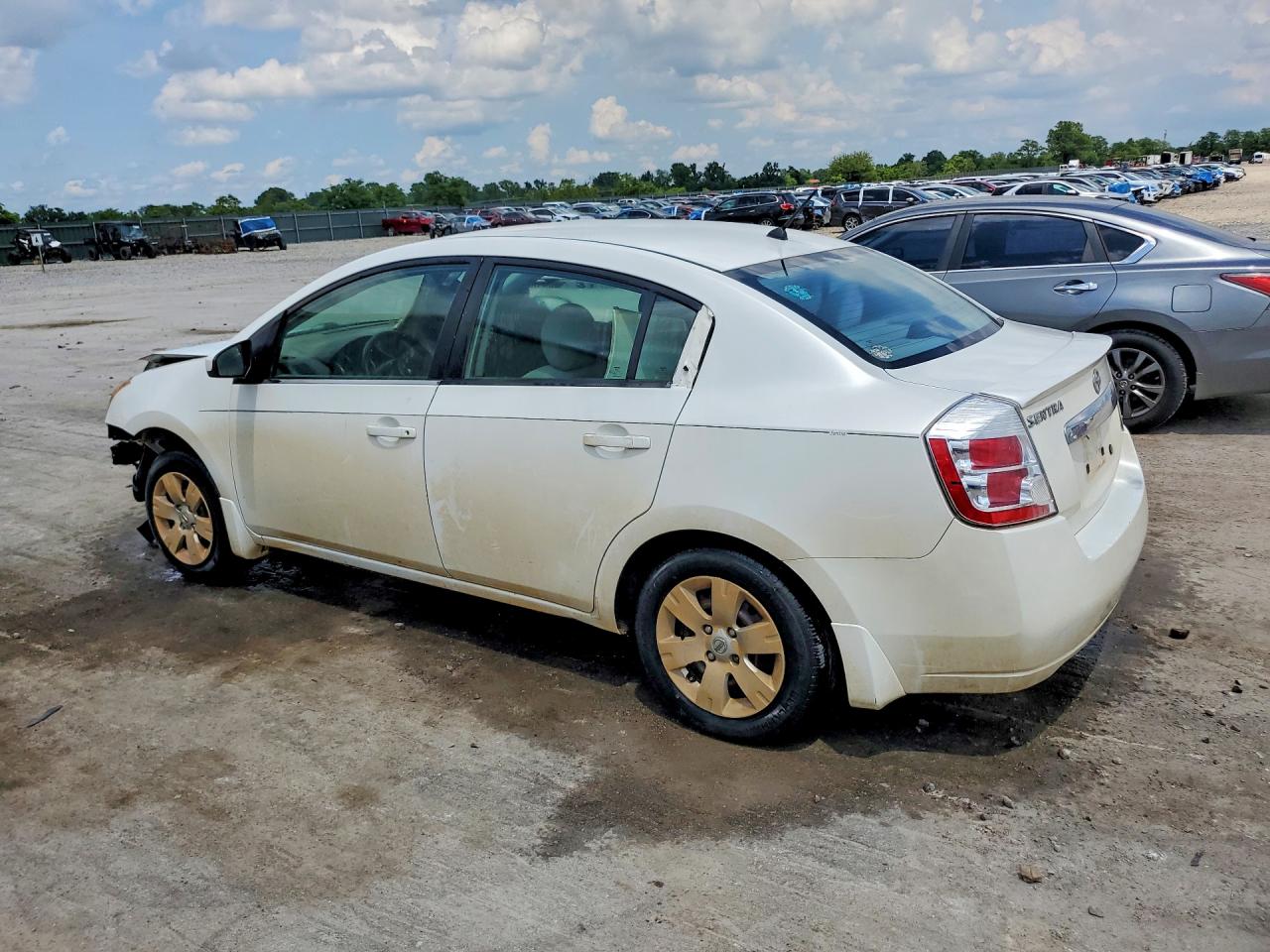 2010 Nissan Sentra 2.0 White vin: 3N1AB6AP2AL623222