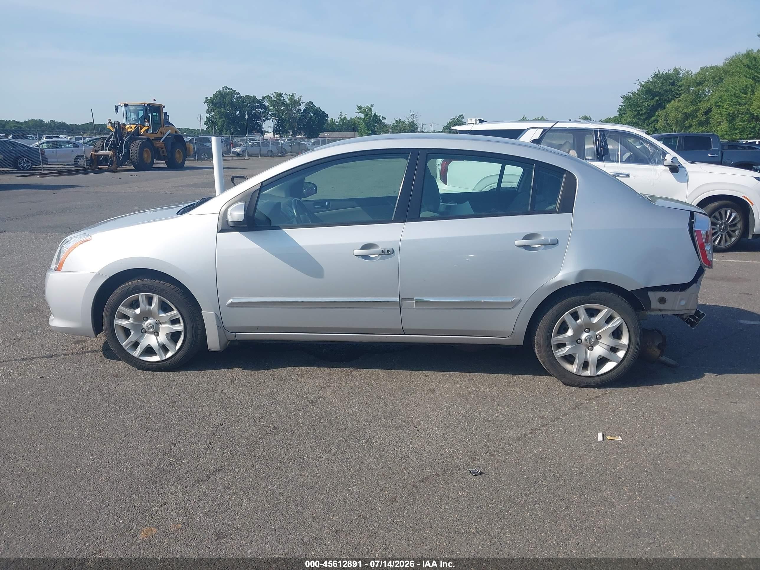 2010 Nissan Sentra 2.0s Silver vin: 3N1AB6AP2AL680259