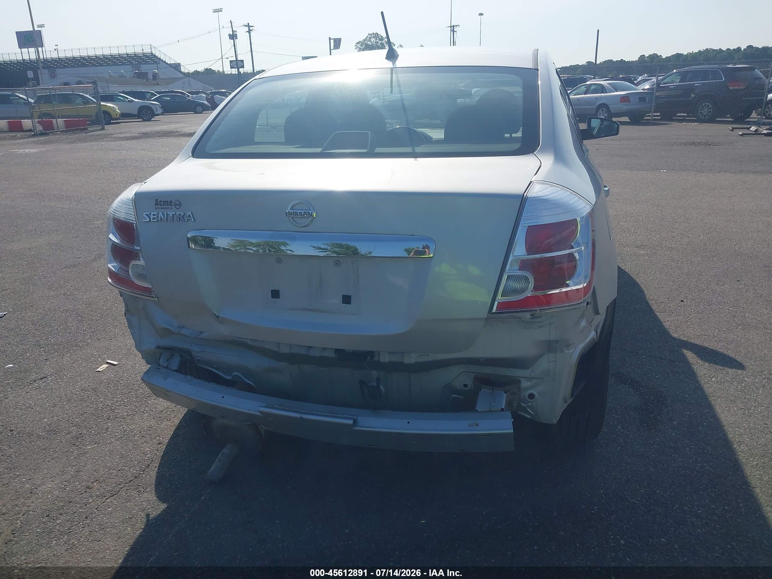 2010 Nissan Sentra 2.0s Silver vin: 3N1AB6AP2AL680259