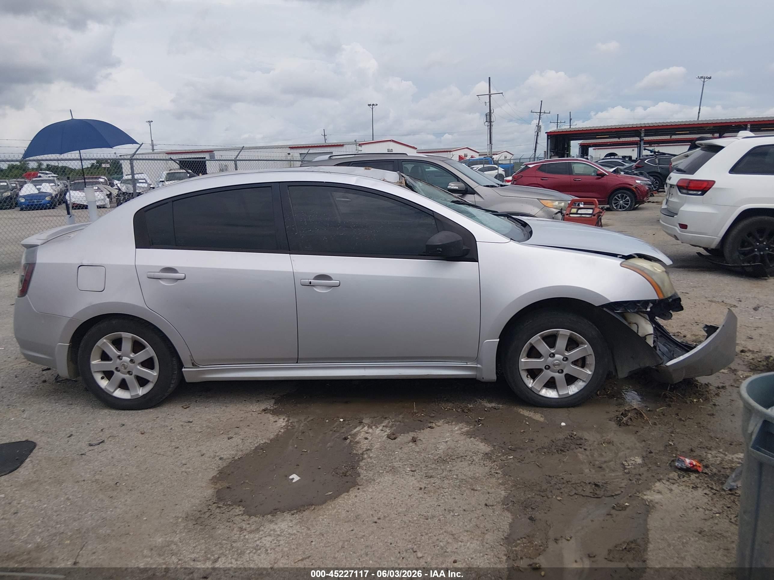 2010 Nissan Sentra 2.0sr Silver vin: 3N1AB6AP2AL703930
