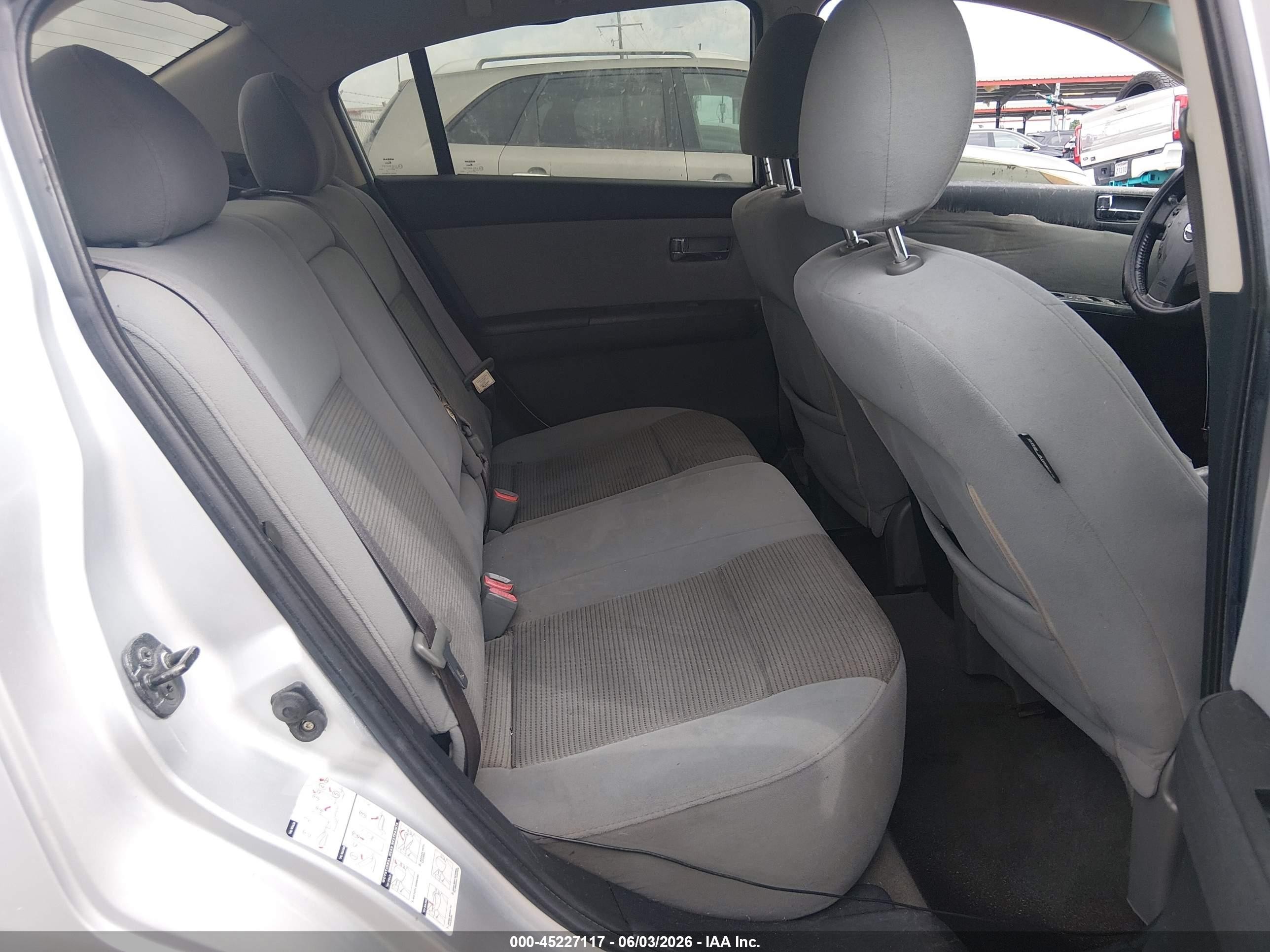 2010 Nissan Sentra 2.0sr Silver vin: 3N1AB6AP2AL703930