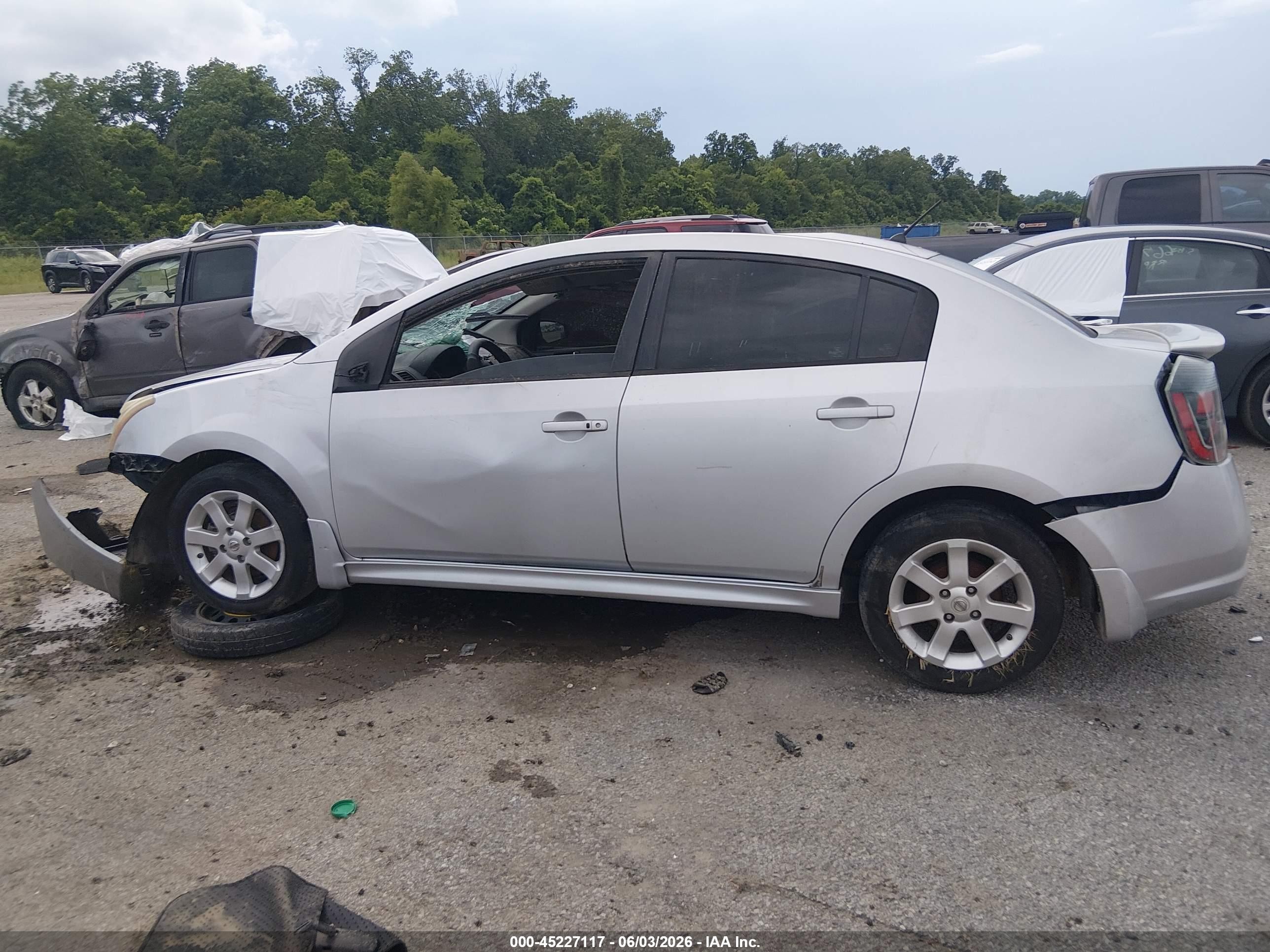 2010 Nissan Sentra 2.0sr Silver vin: 3N1AB6AP2AL703930