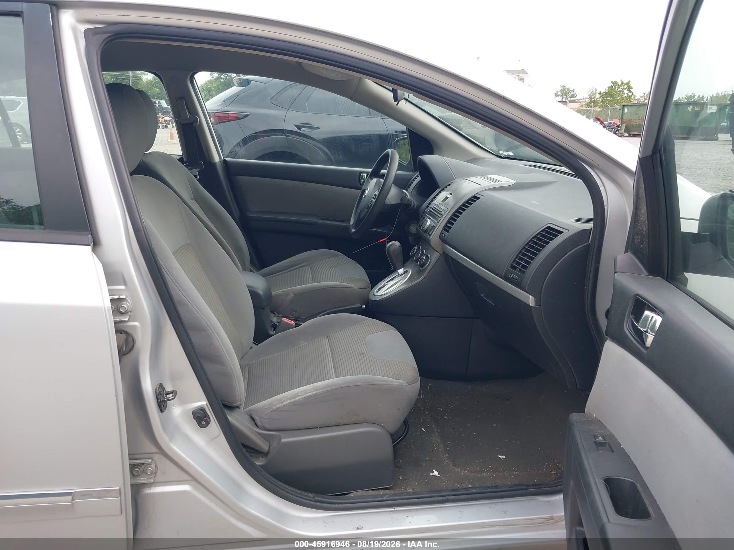 2010 Nissan Sentra 2.0s Silver vin: 3N1AB6AP2AL715642