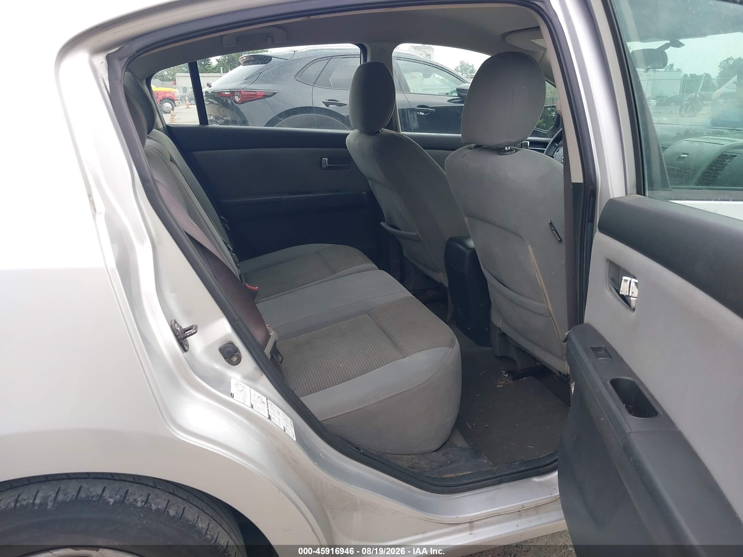2010 Nissan Sentra 2.0s Silver vin: 3N1AB6AP2AL715642