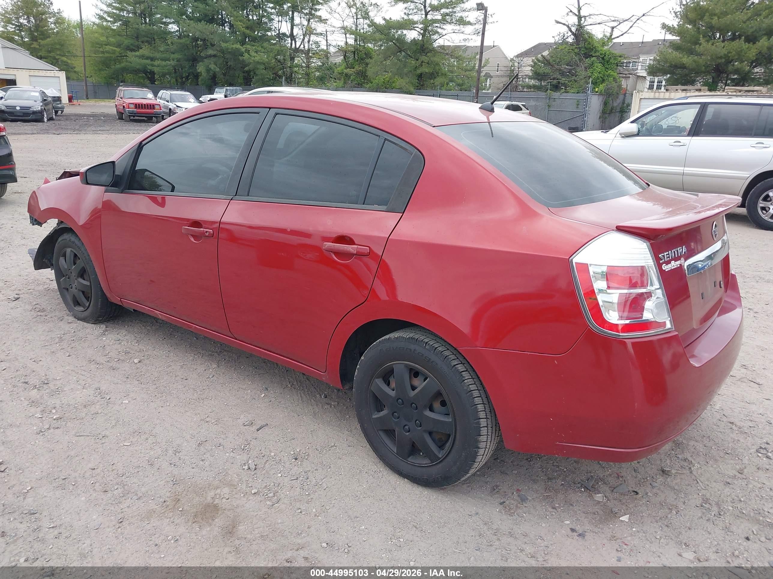 2011 Nissan Sentra 2.0 Red vin: 3N1AB6AP2BL606647