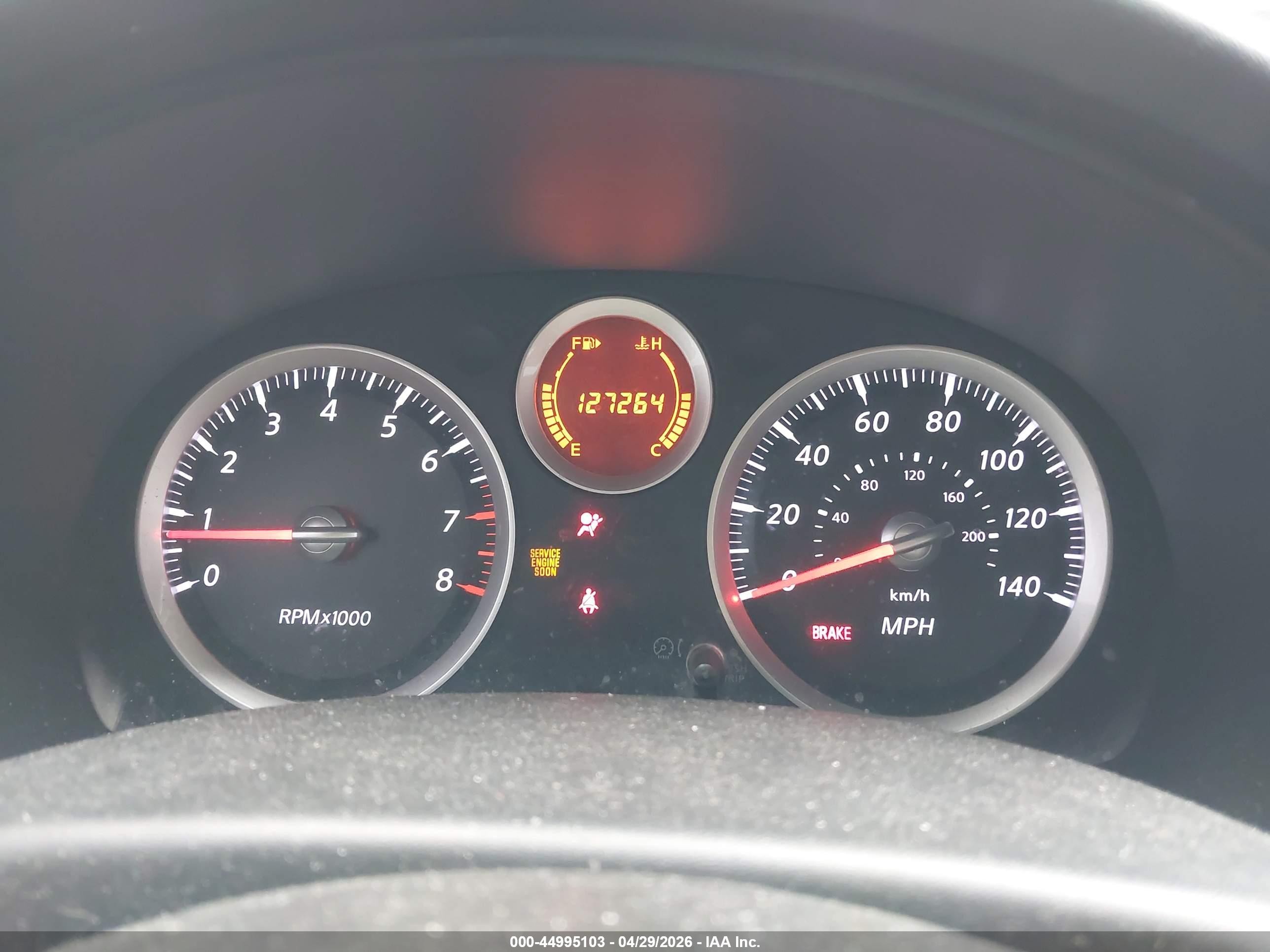 2011 Nissan Sentra 2.0 Red vin: 3N1AB6AP2BL606647