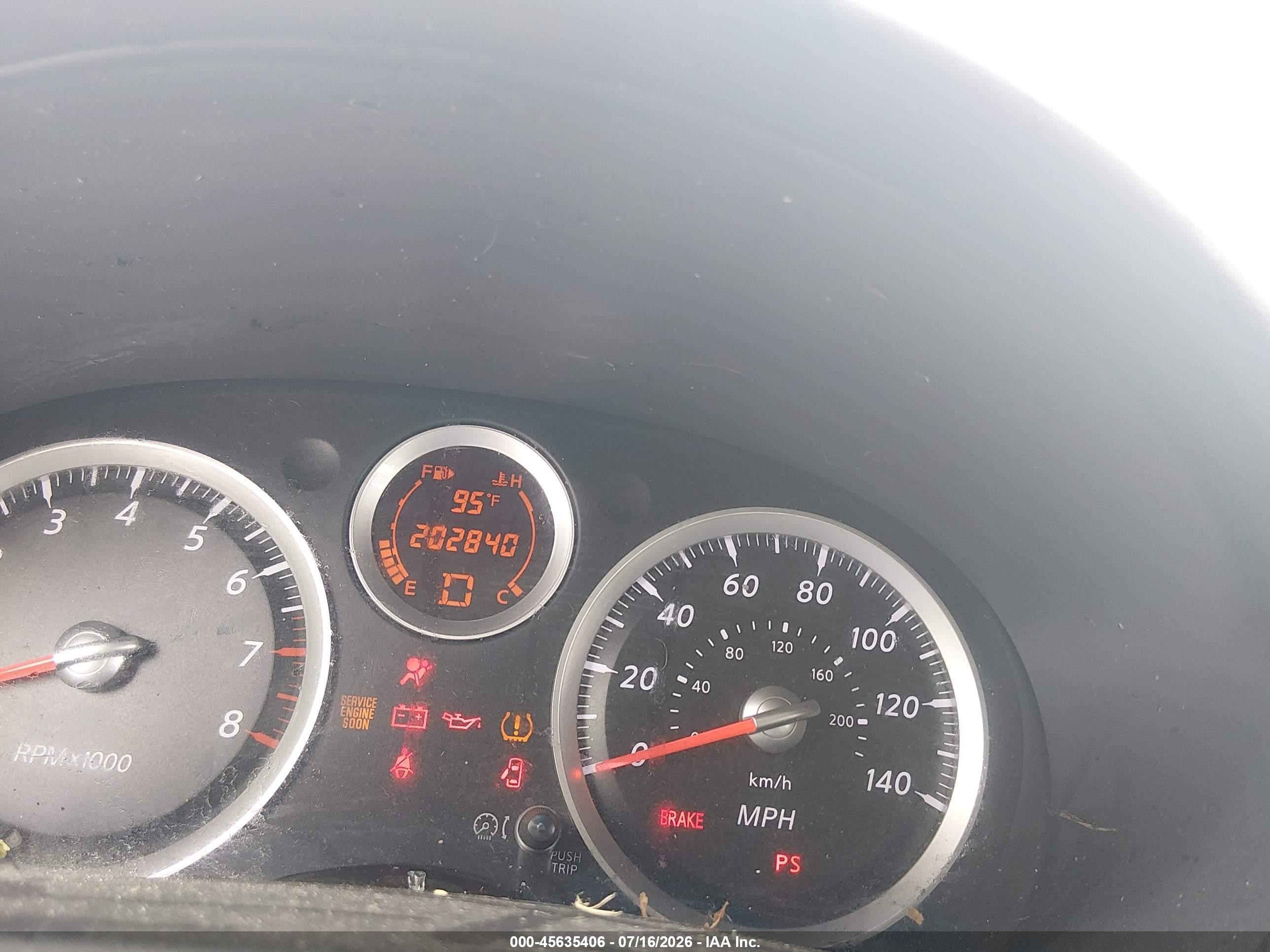 2011 Nissan Sentra 2.0s Серебряный vin: 3N1AB6AP2BL643326