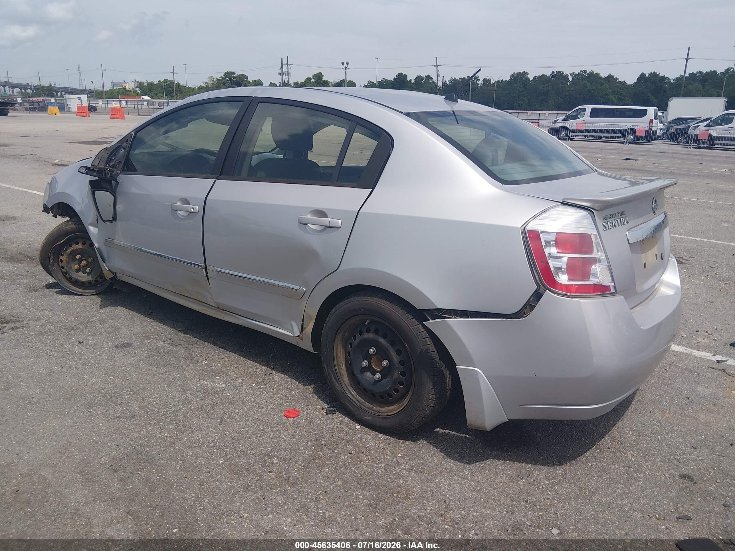 2011 Nissan Sentra 2.0s Серебряный vin: 3N1AB6AP2BL643326