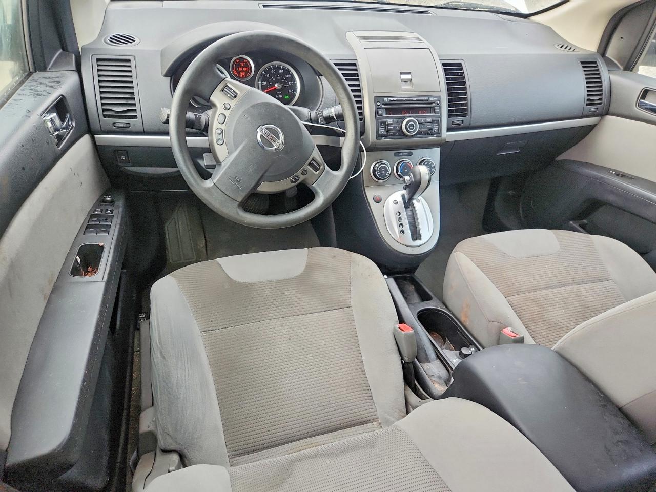 2011 Nissan Sentra 2.0 Белый vin: 3N1AB6AP2BL656223
