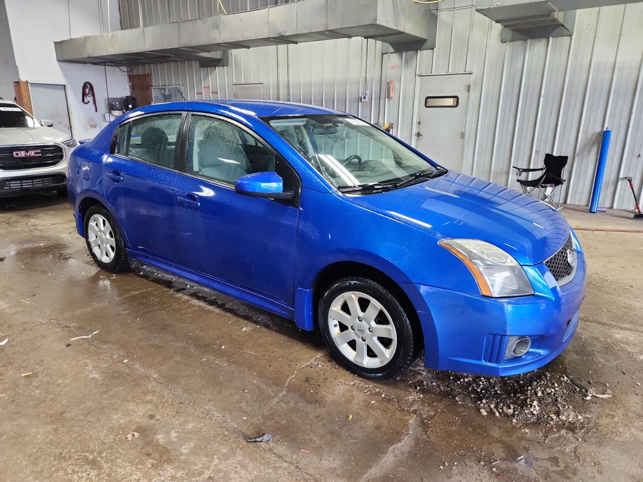2011 Nissan Sentra 2.0 Blue vin: 3N1AB6AP2BL672129 Damage: Right Front Fender, Dent(S) W/ Paint Dmg, 1 To 2 Inches