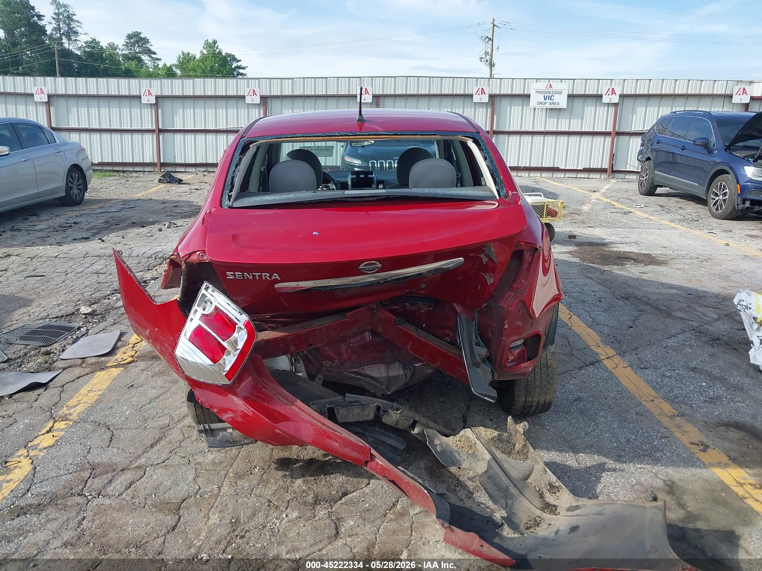 2011 Nissan Sentra 2.0s Red vin: 3N1AB6AP2BL724357